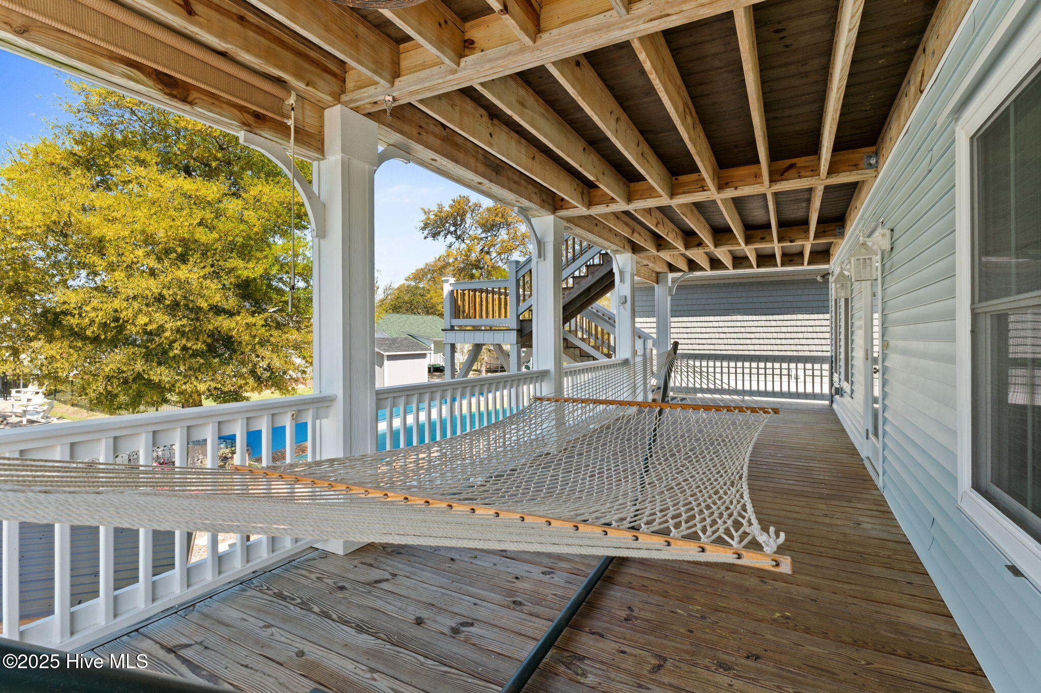 333 NE 48th Street