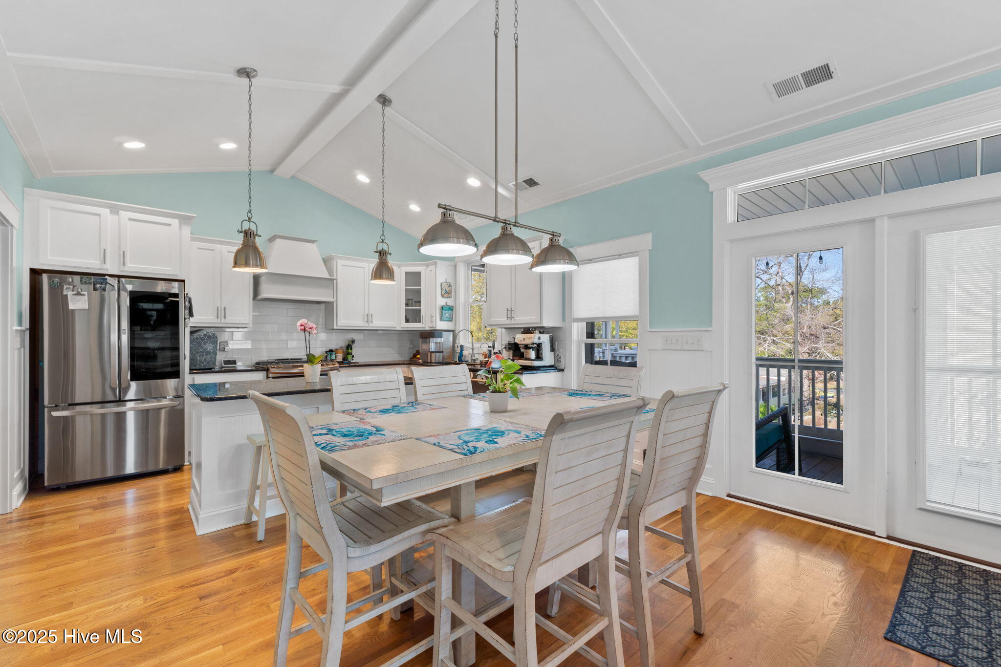 333 NE 48th Street