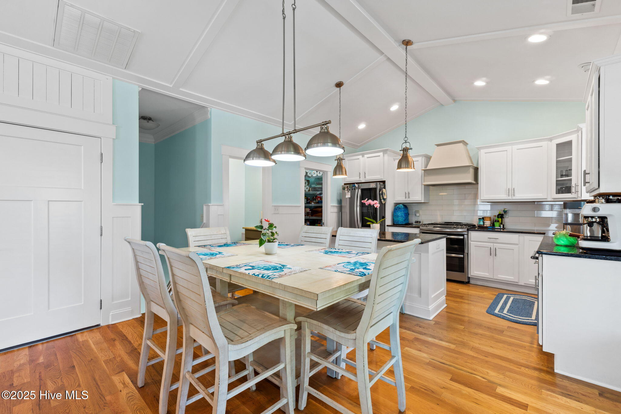 333 NE 48th Street