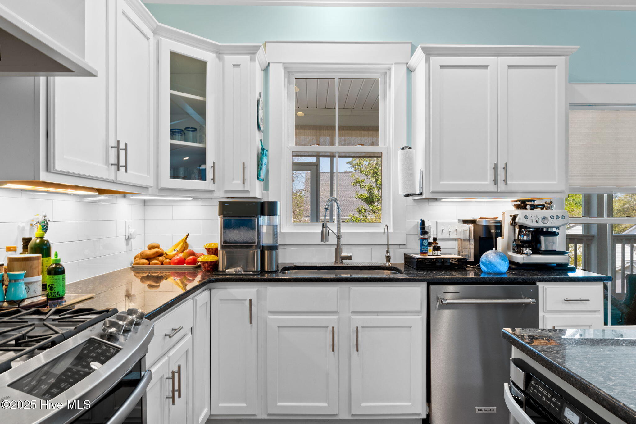 333 NE 48th Street