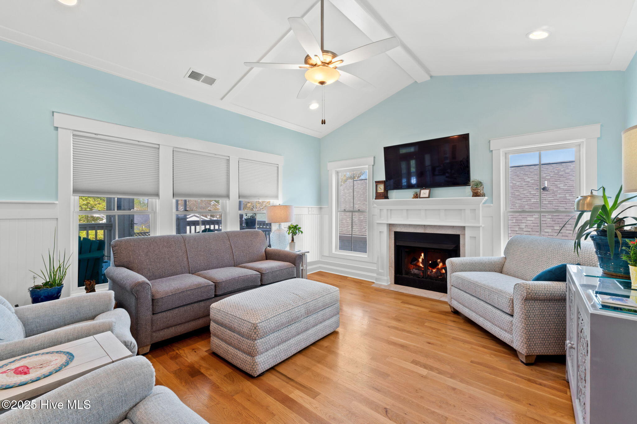 333 NE 48th Street