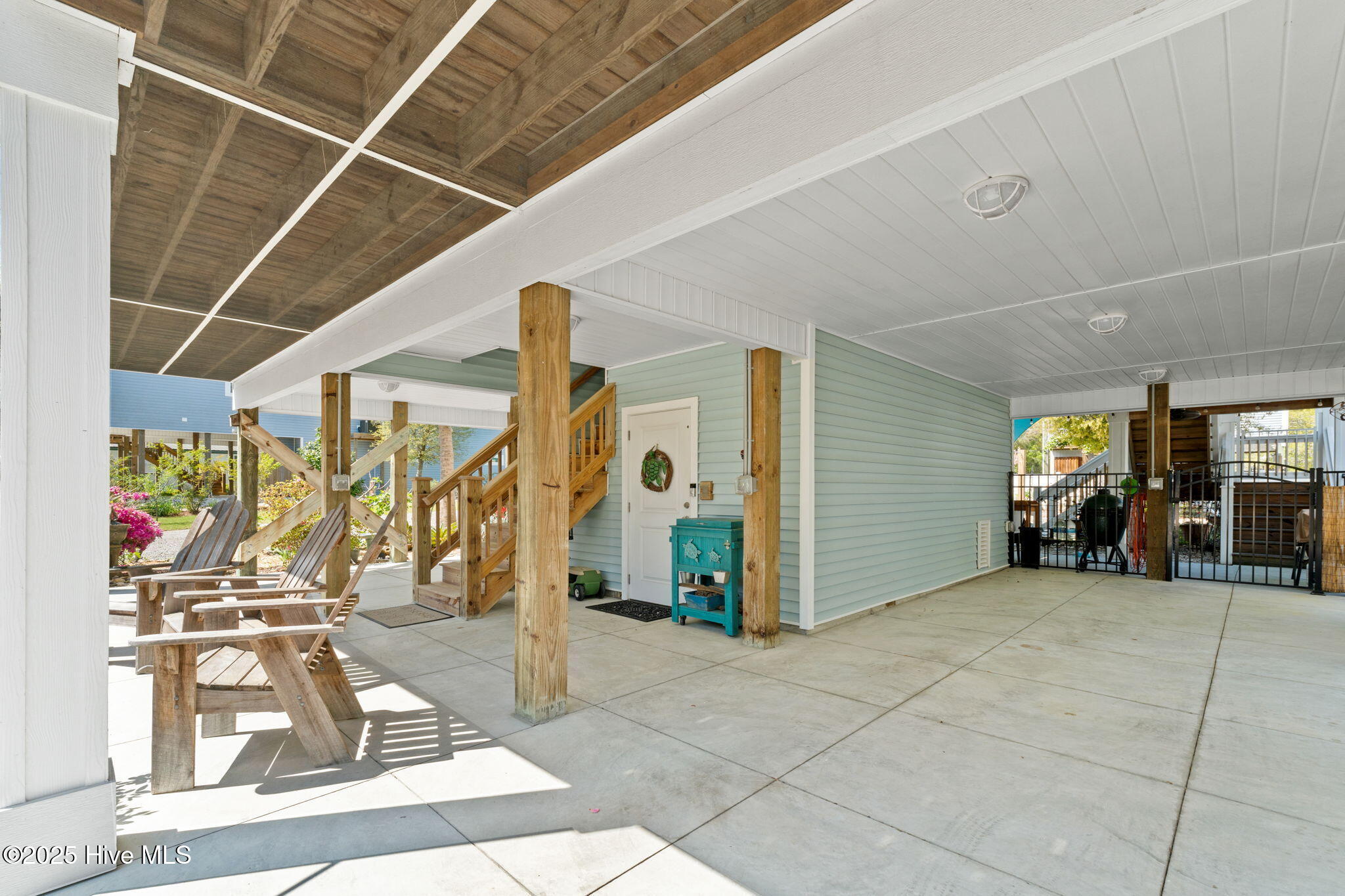 333 NE 48th Street
