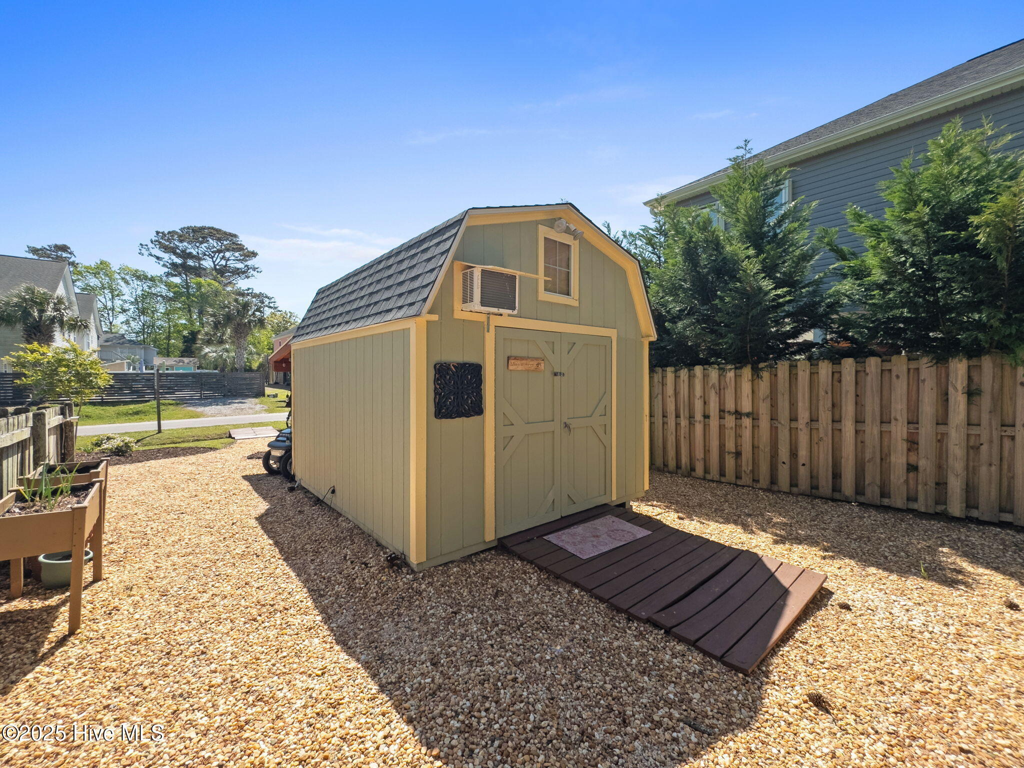 5607 E Yacht Drive