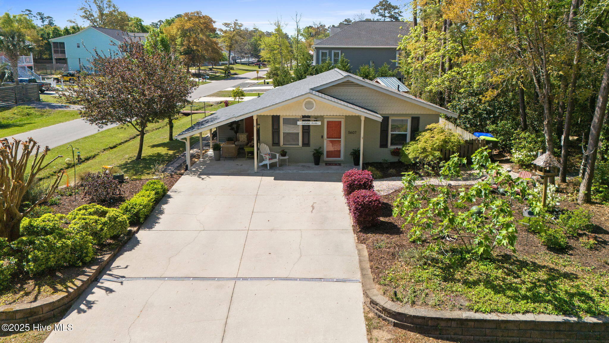 5607 E Yacht Drive