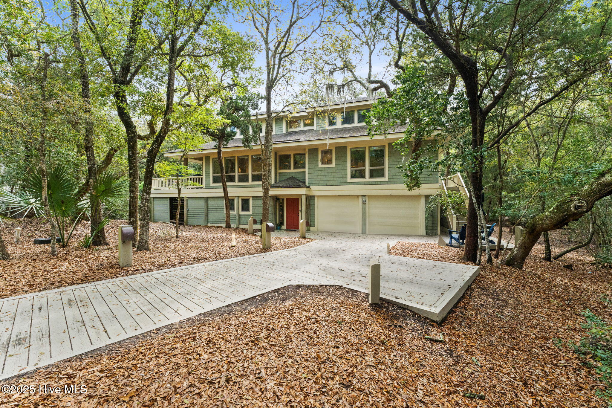 30 Three Flipper Trail