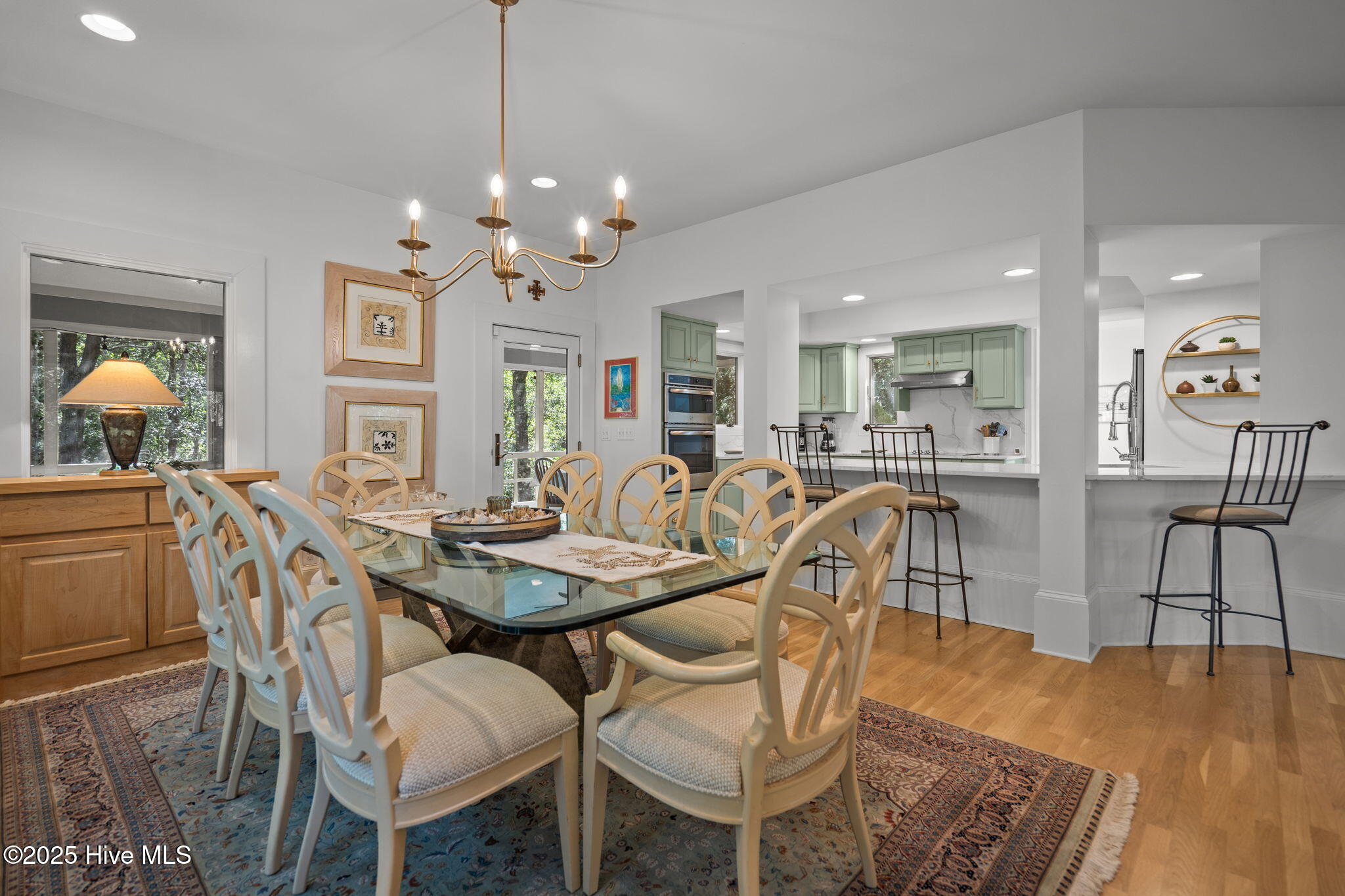 30 Three Flipper Trail