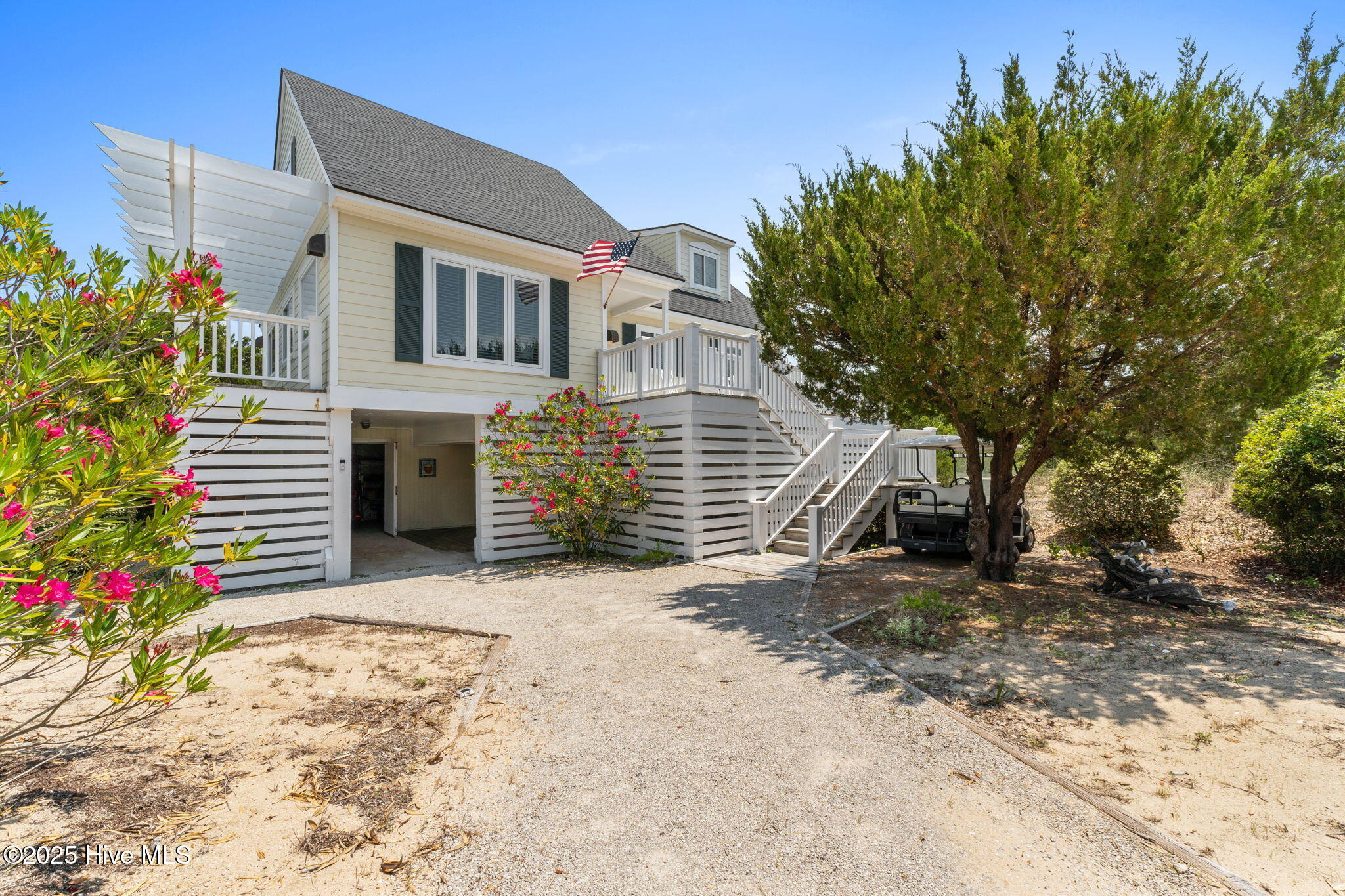 6 Coots Court