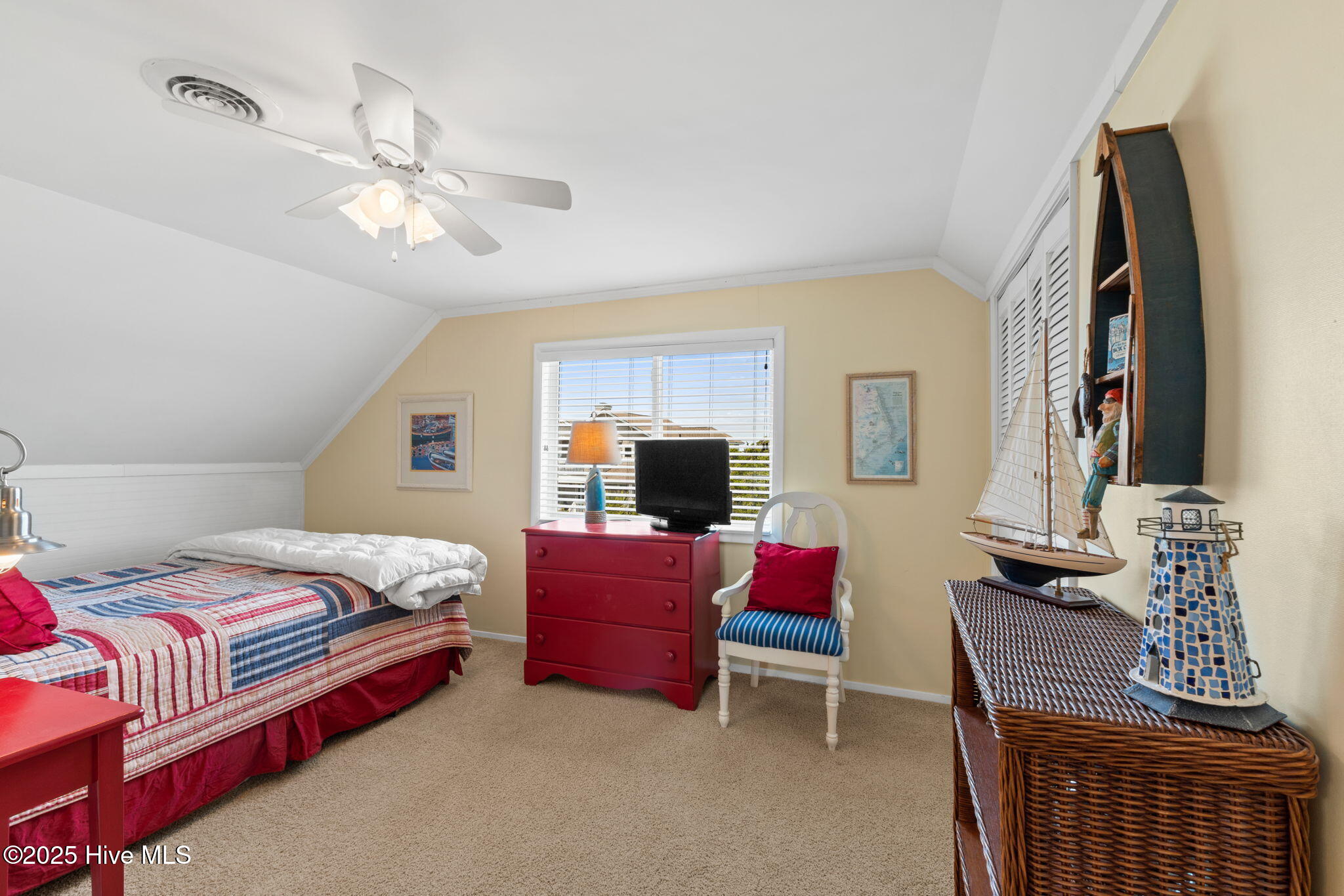 6 Coots Court