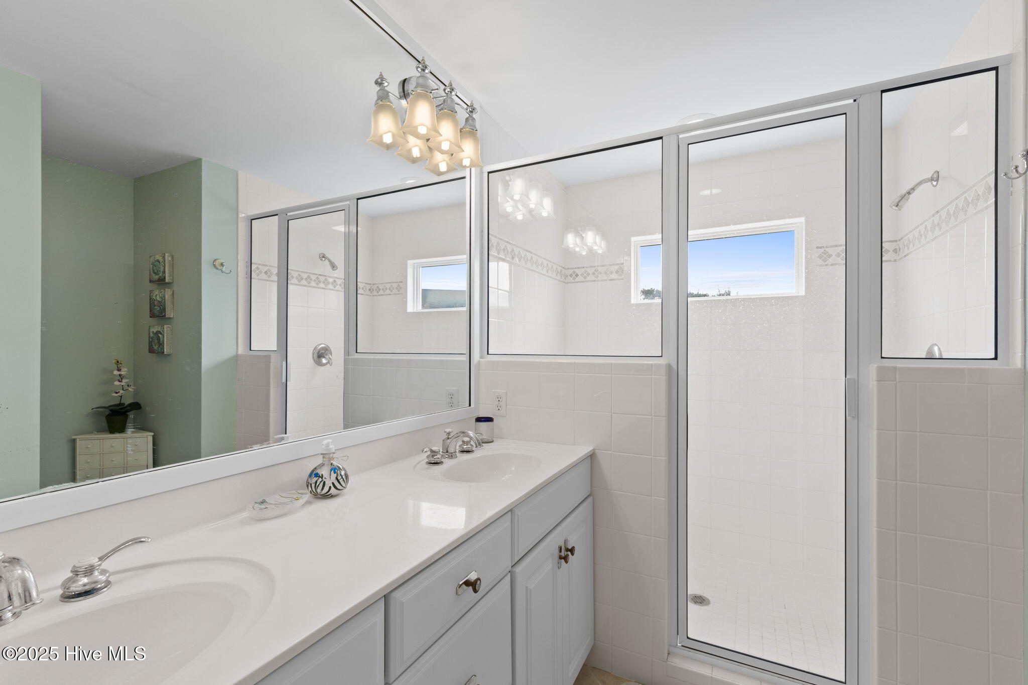 6 Coots Court