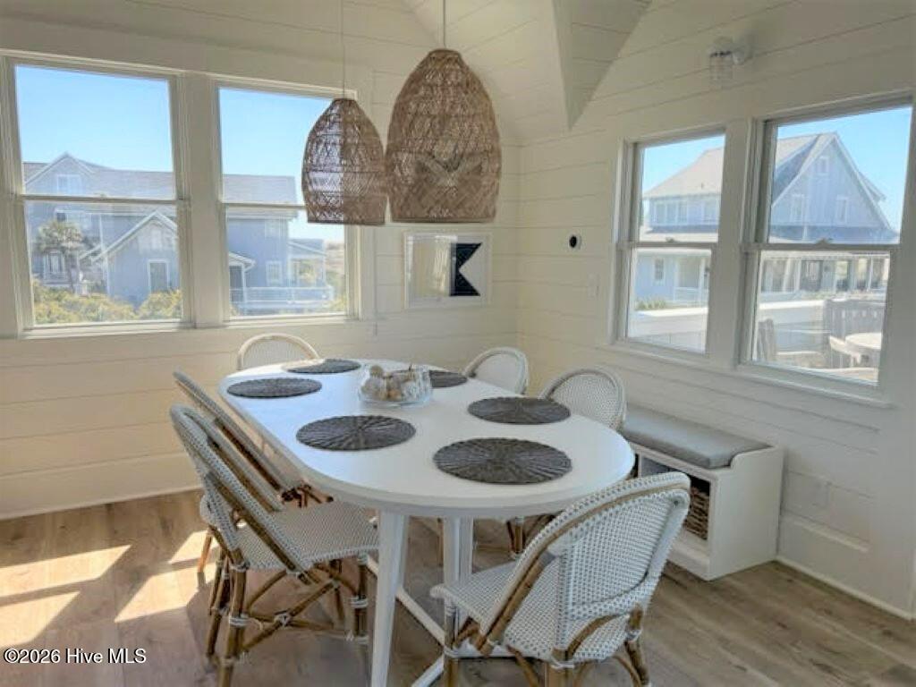12 Scotch Bonnet Lane
