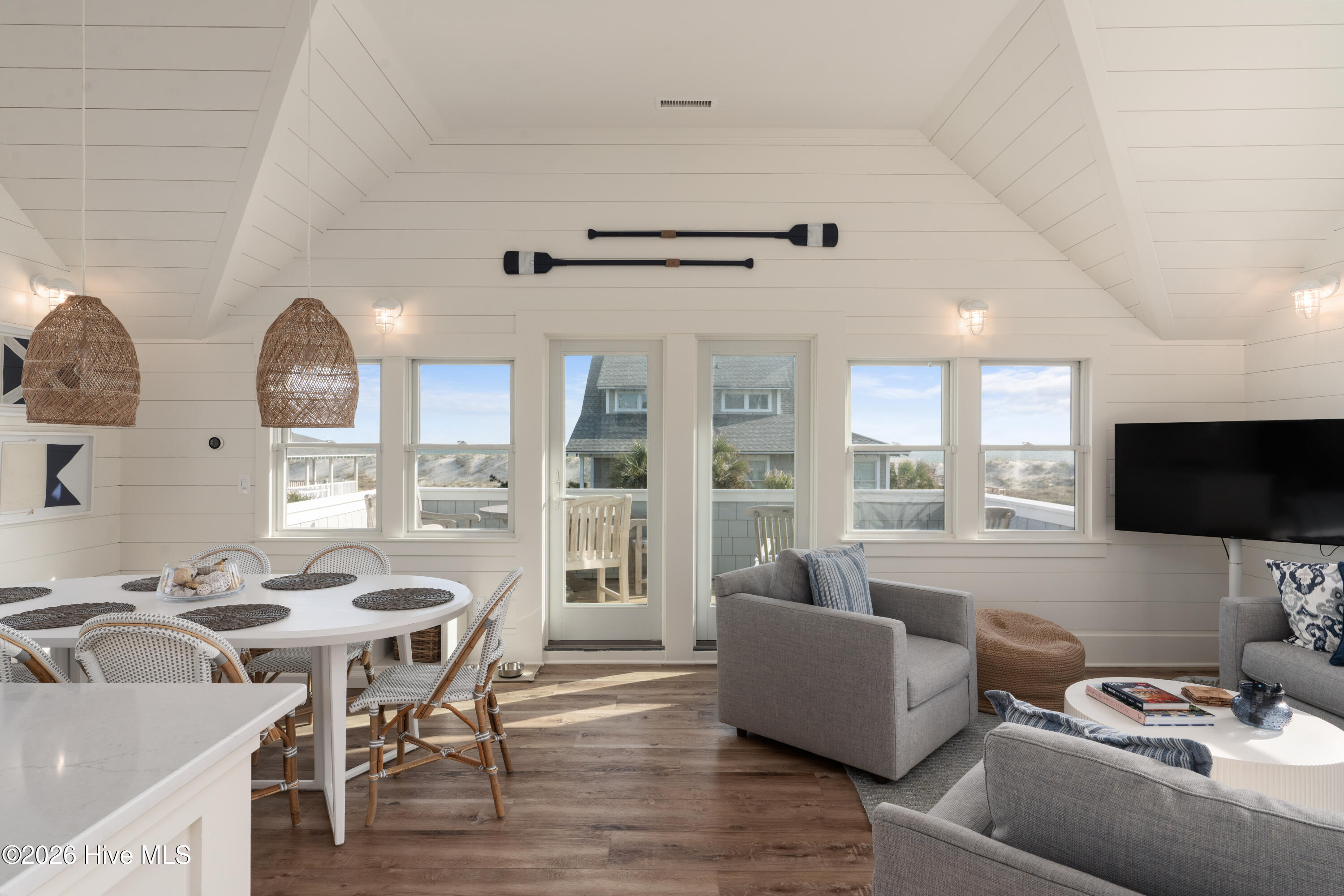 12 Scotch Bonnet Lane