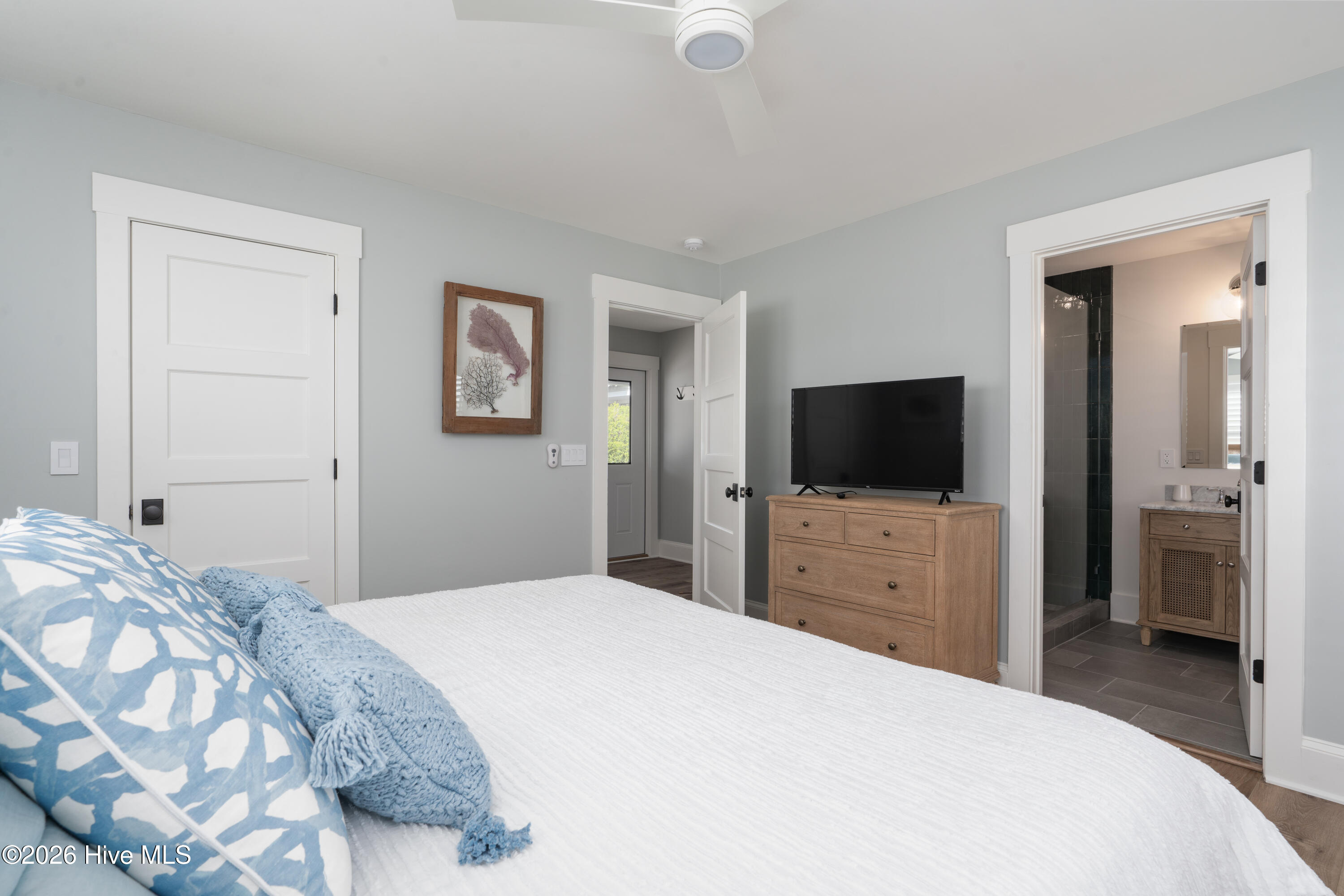 12 Scotch Bonnet Lane