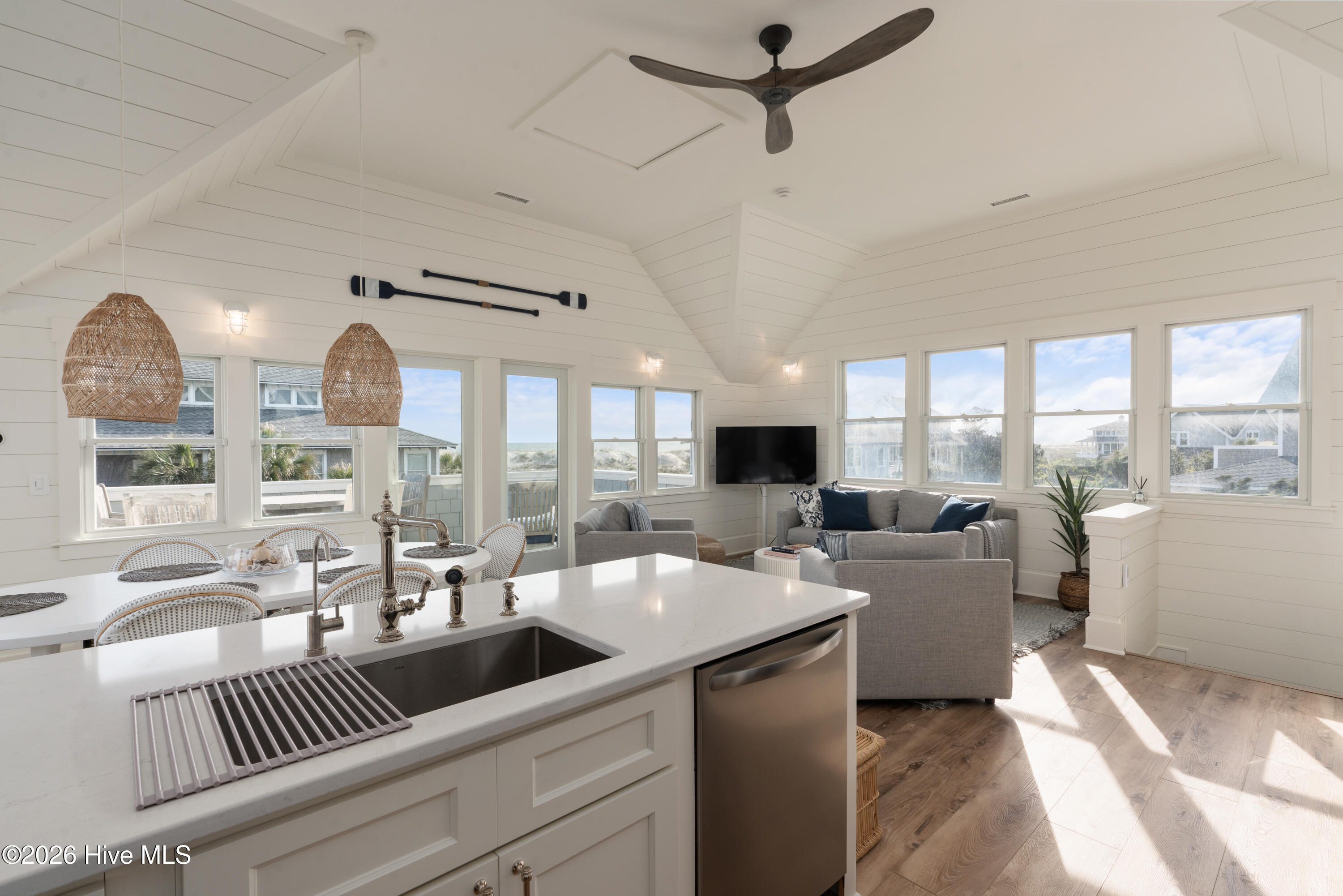 12 Scotch Bonnet Lane
