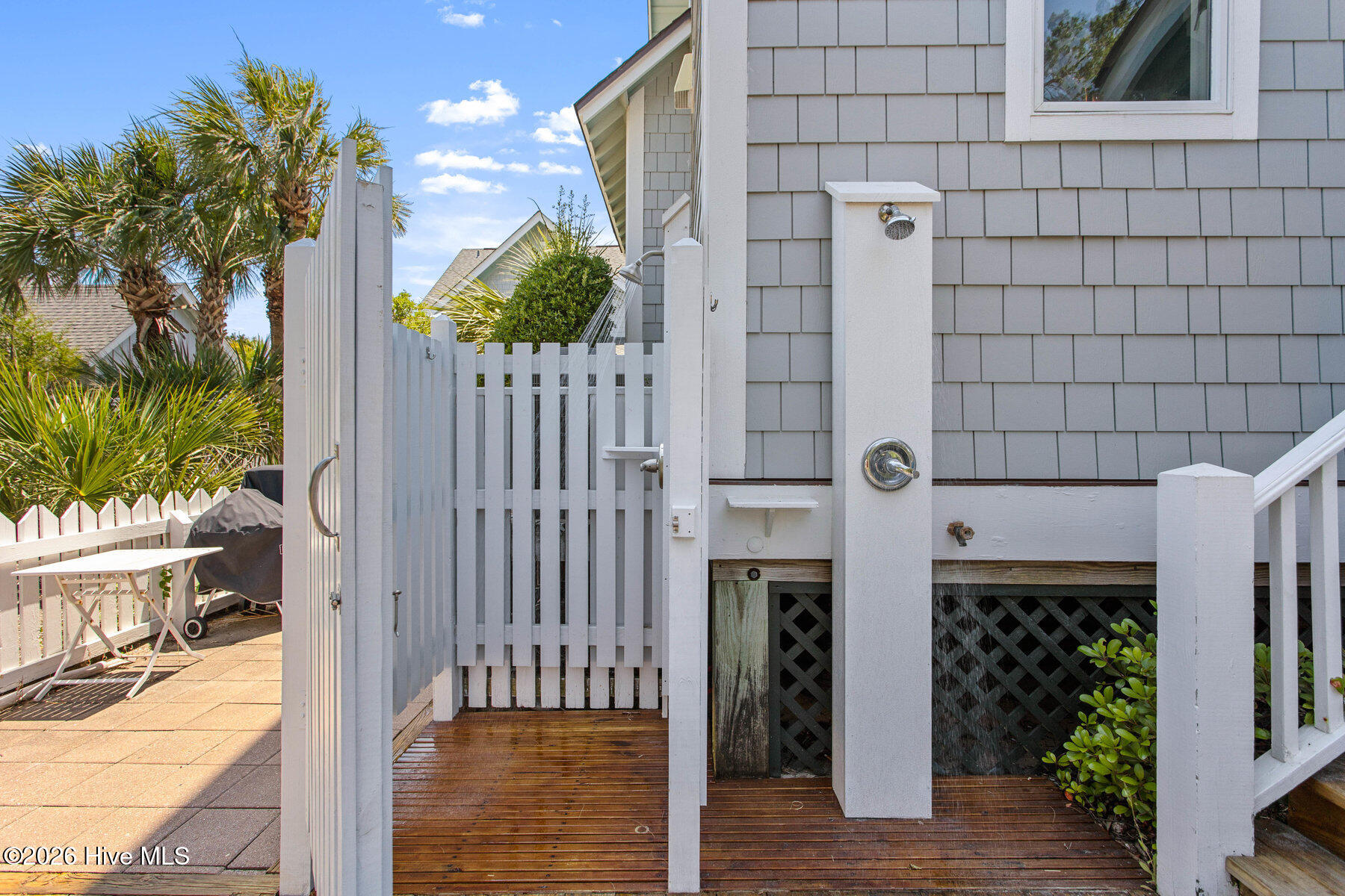 3 Scotch Bonnet Lane # B