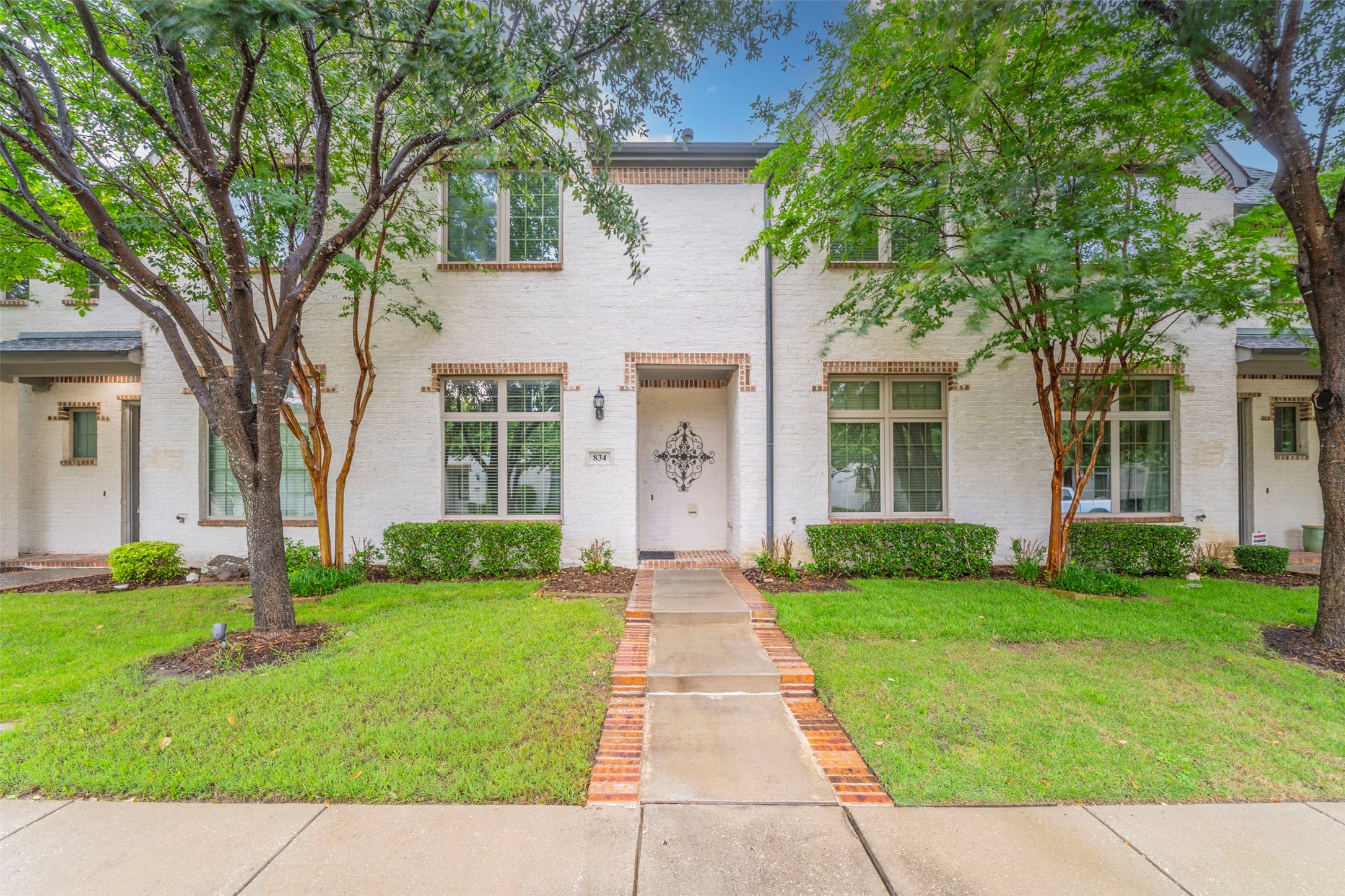 834 Milton Way