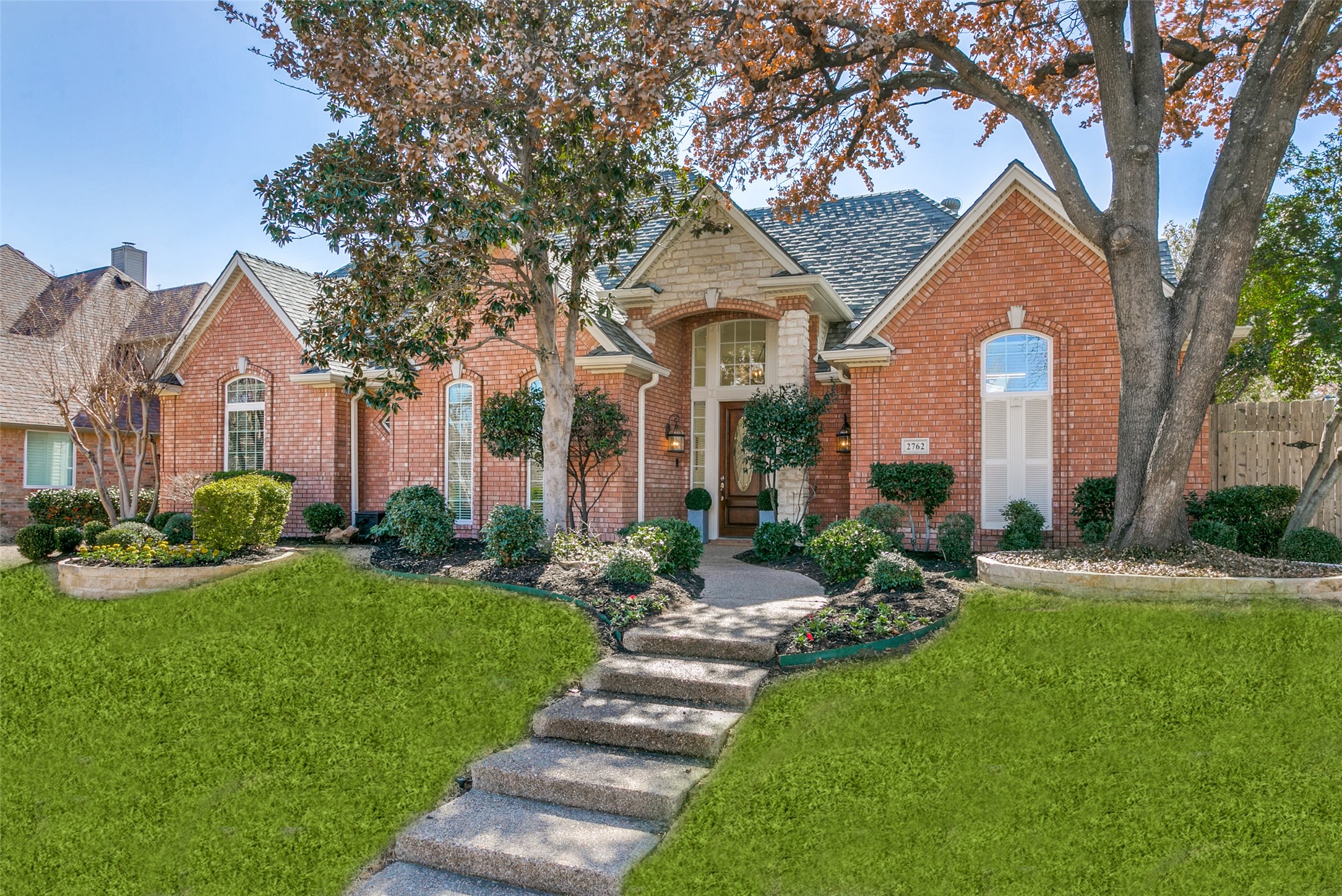 2762 Mesquite Lane