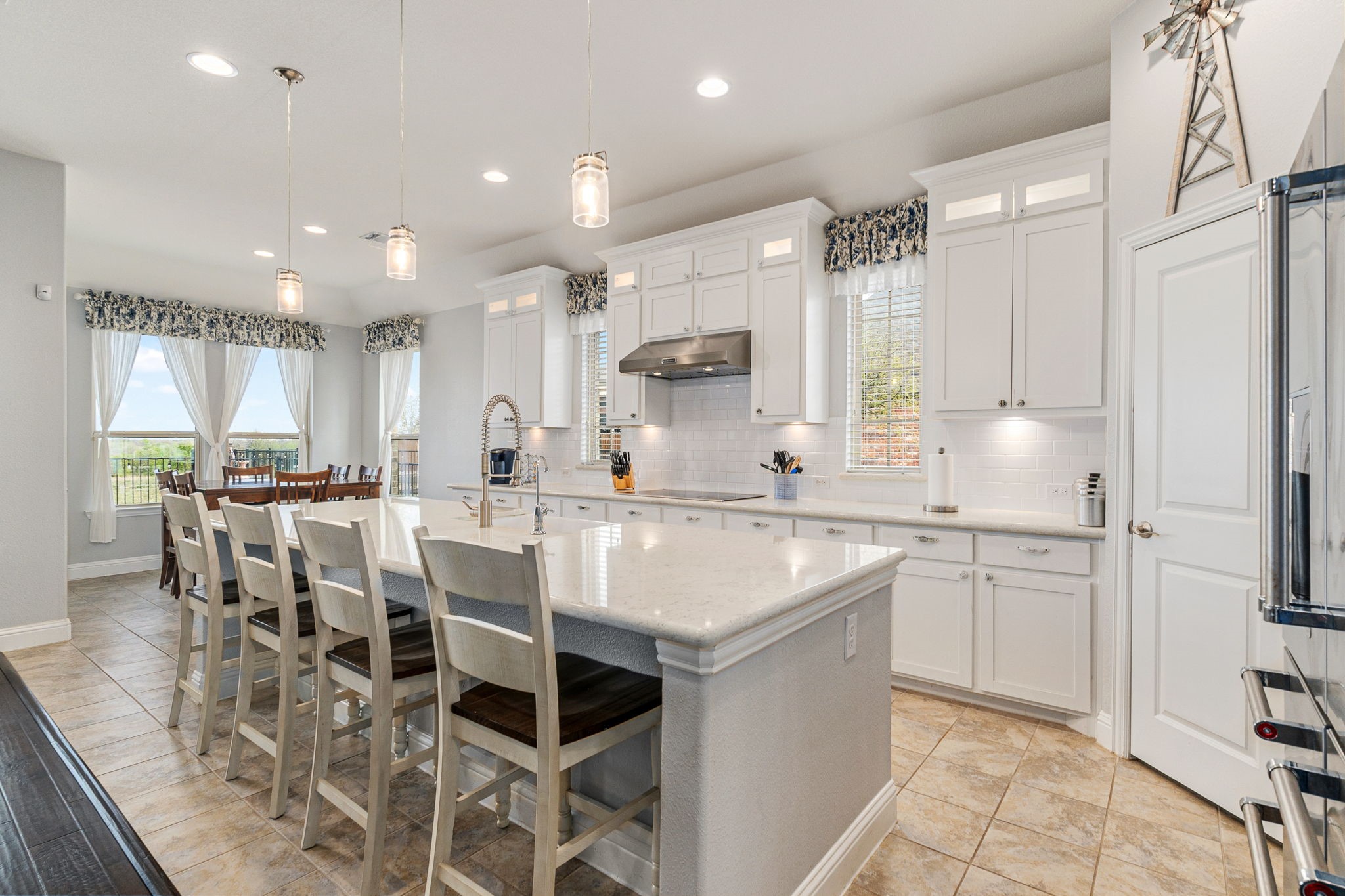 15613 Pioneer Bluff Trail