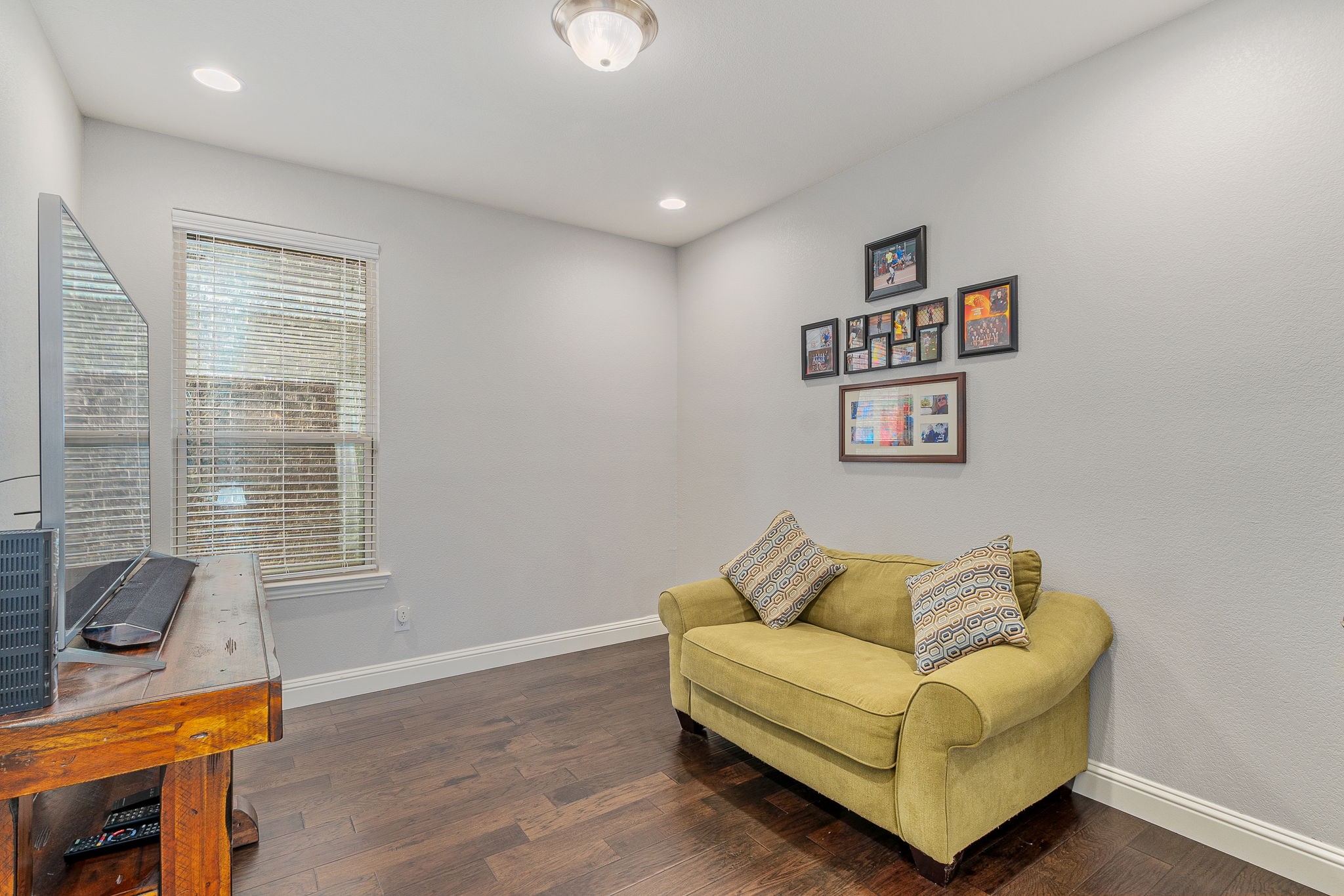 15613 Pioneer Bluff Trail