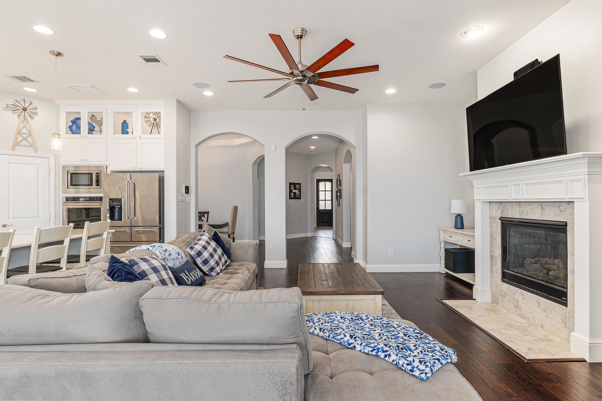 15613 Pioneer Bluff Trail