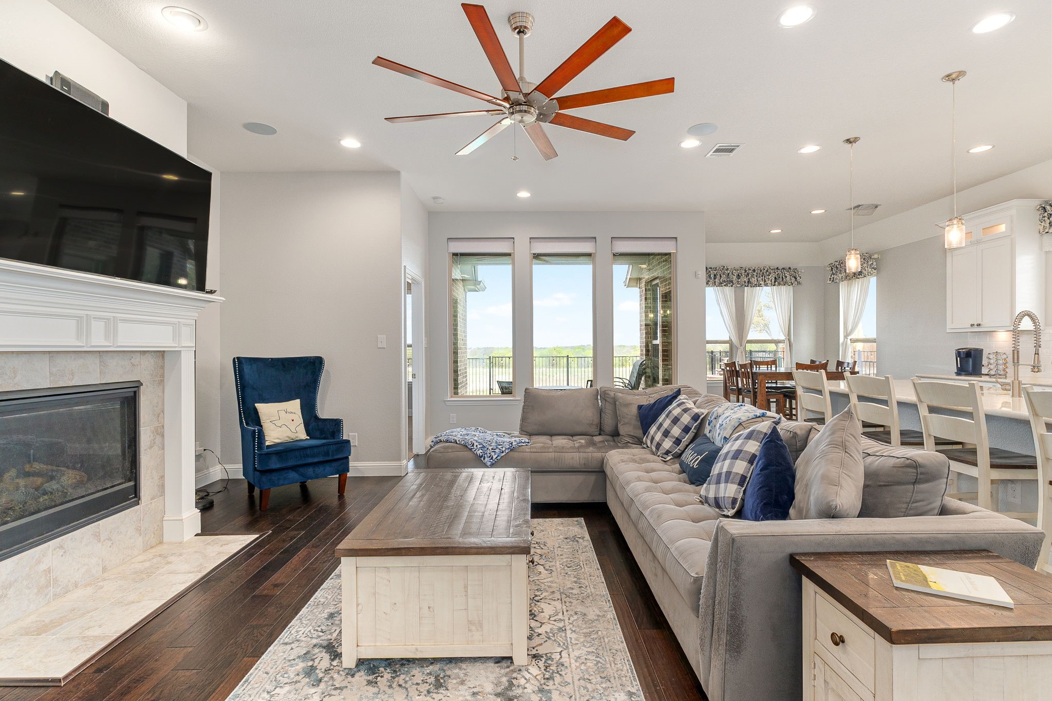 15613 Pioneer Bluff Trail