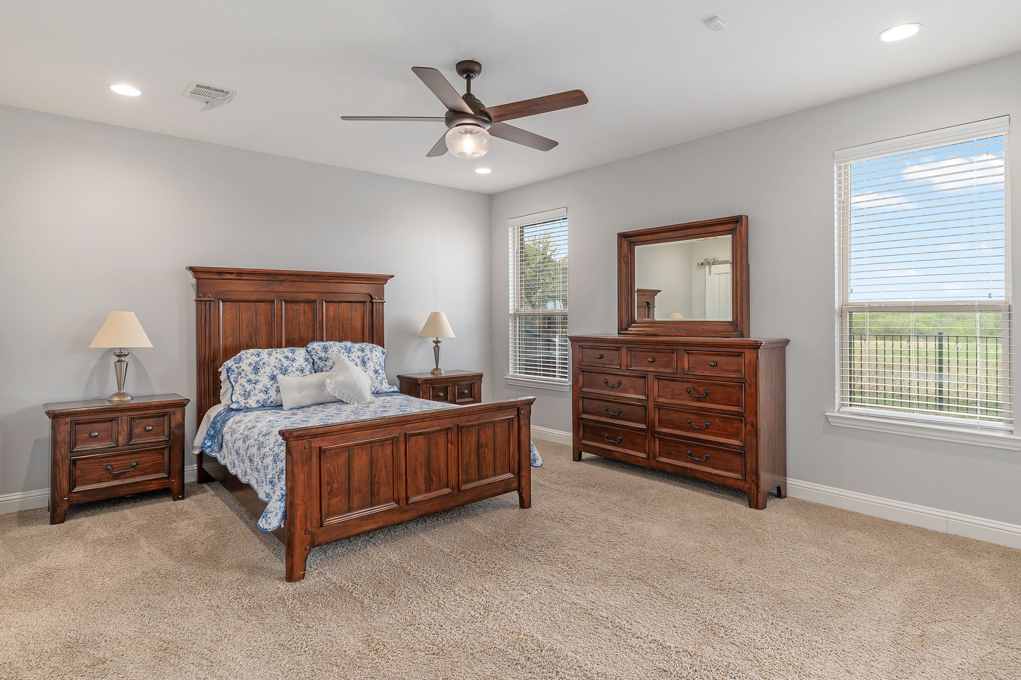 15613 Pioneer Bluff Trail