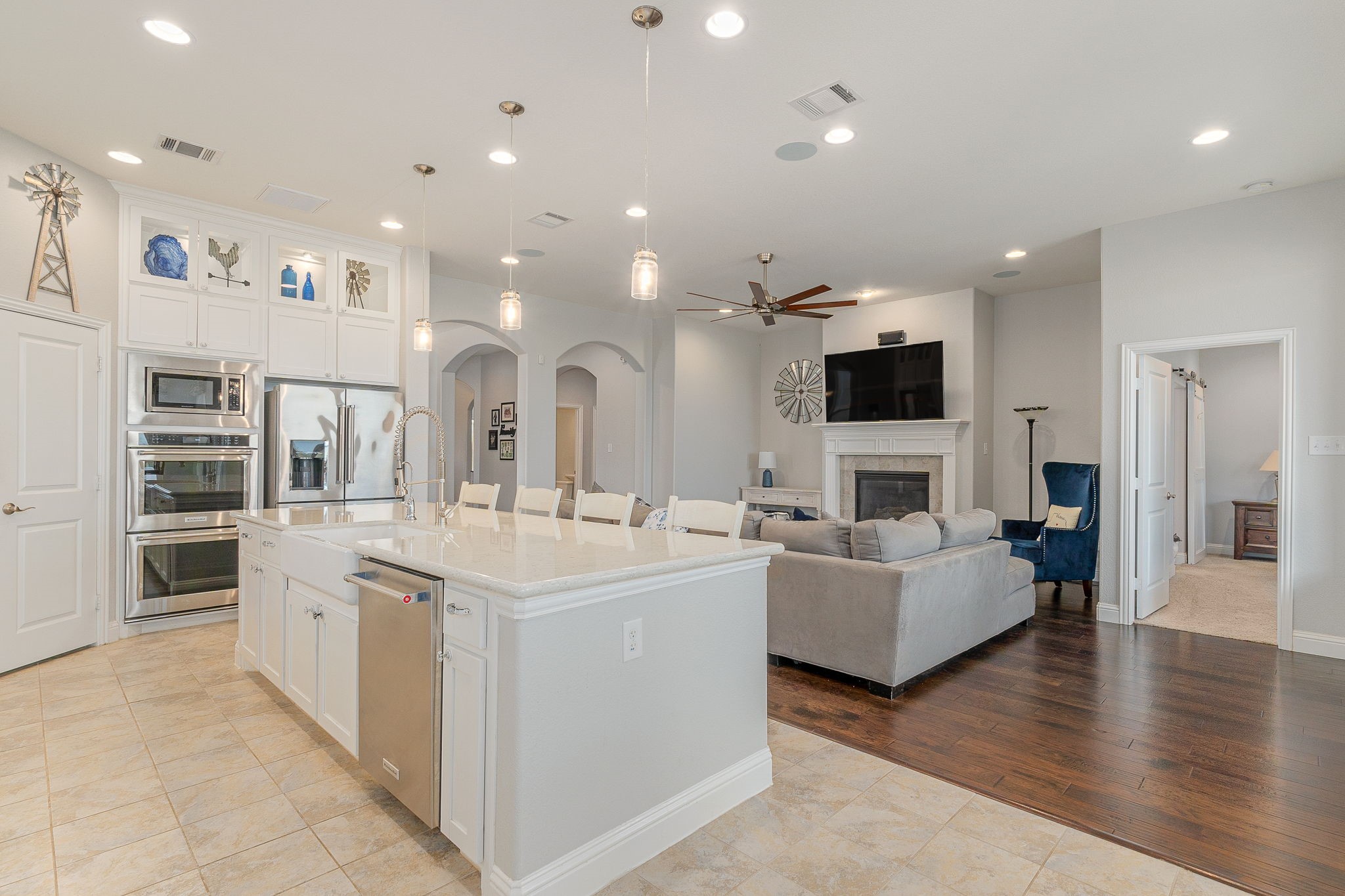 15613 Pioneer Bluff Trail