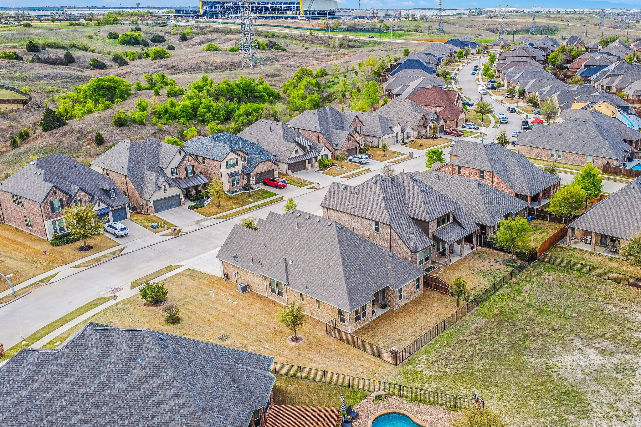 15613 Pioneer Bluff Trail
