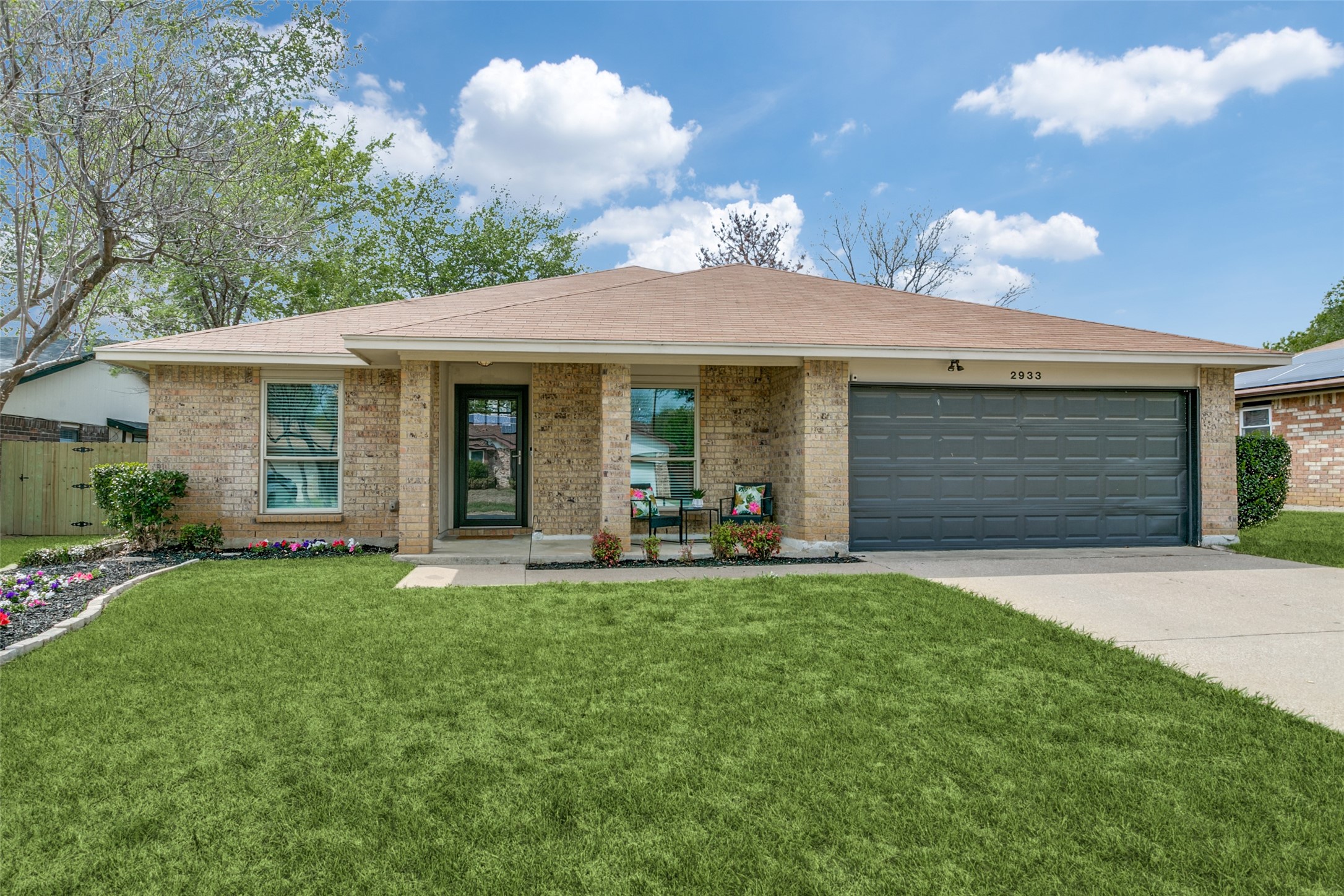2933 Beachtree Lane