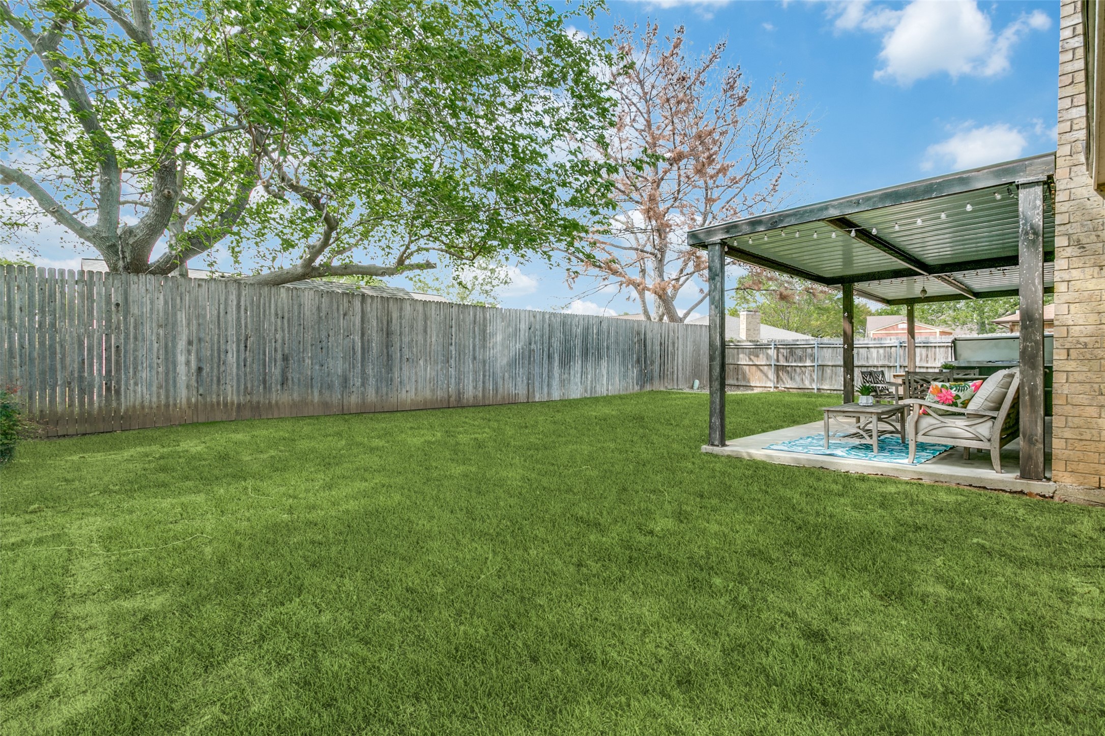 2933 Beachtree Lane