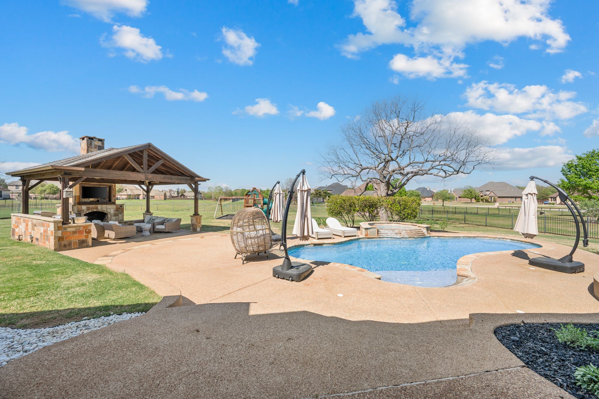 115 Eagles Peak Lane