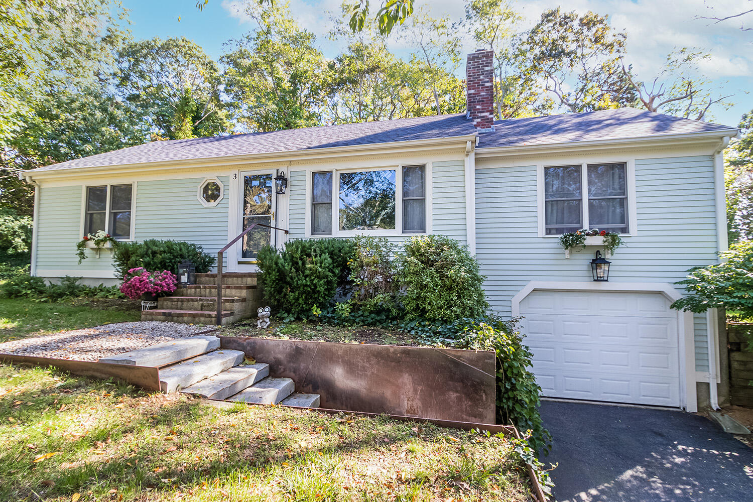 3 Nickerson Road