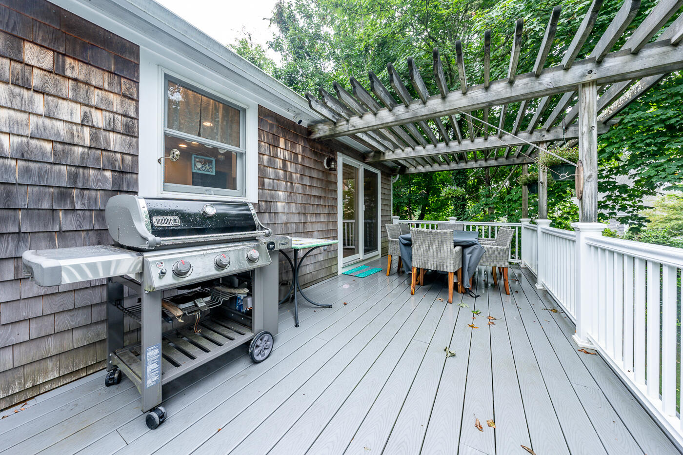 41 Knollwood Drive