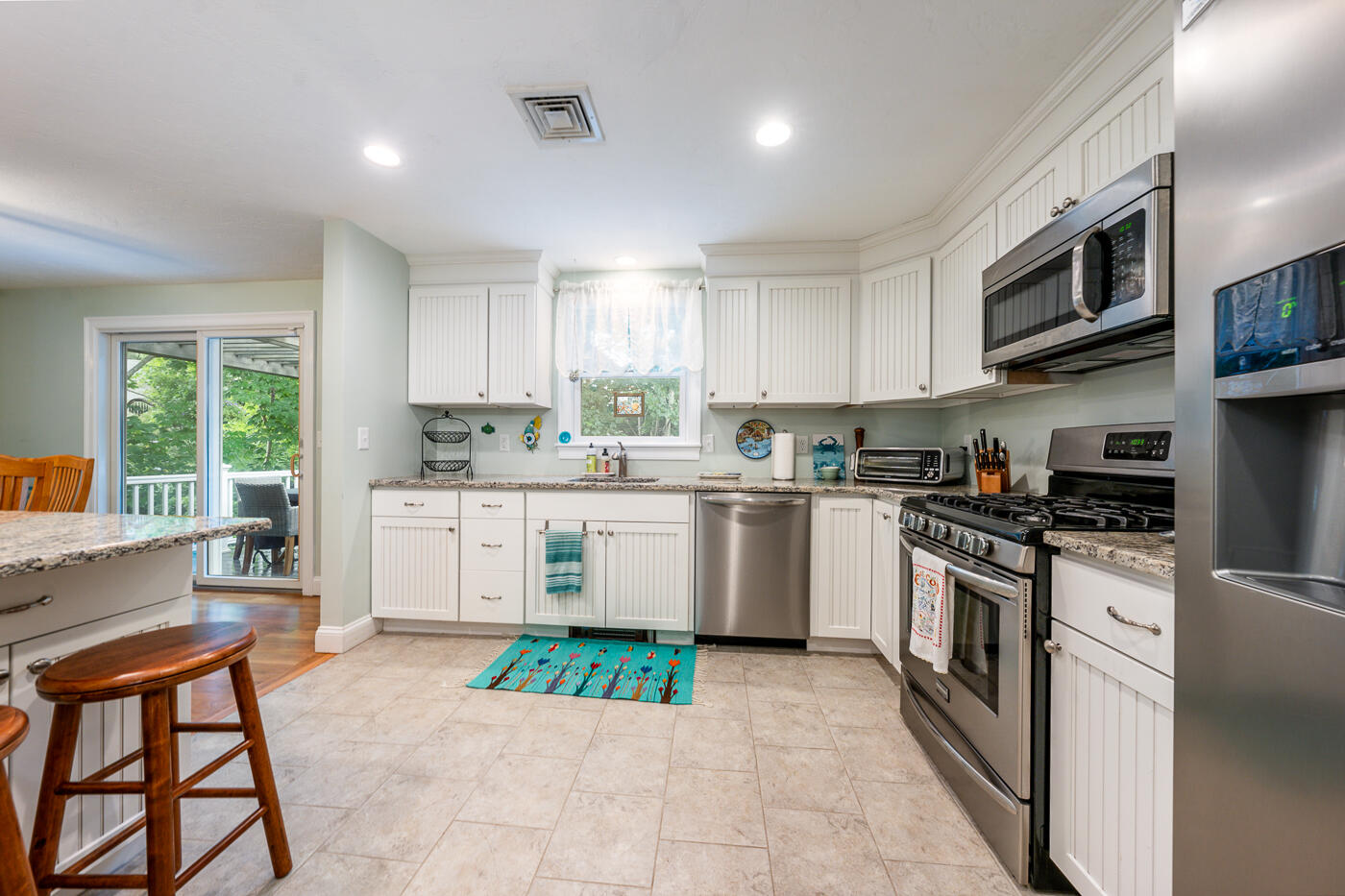 41 Knollwood Drive