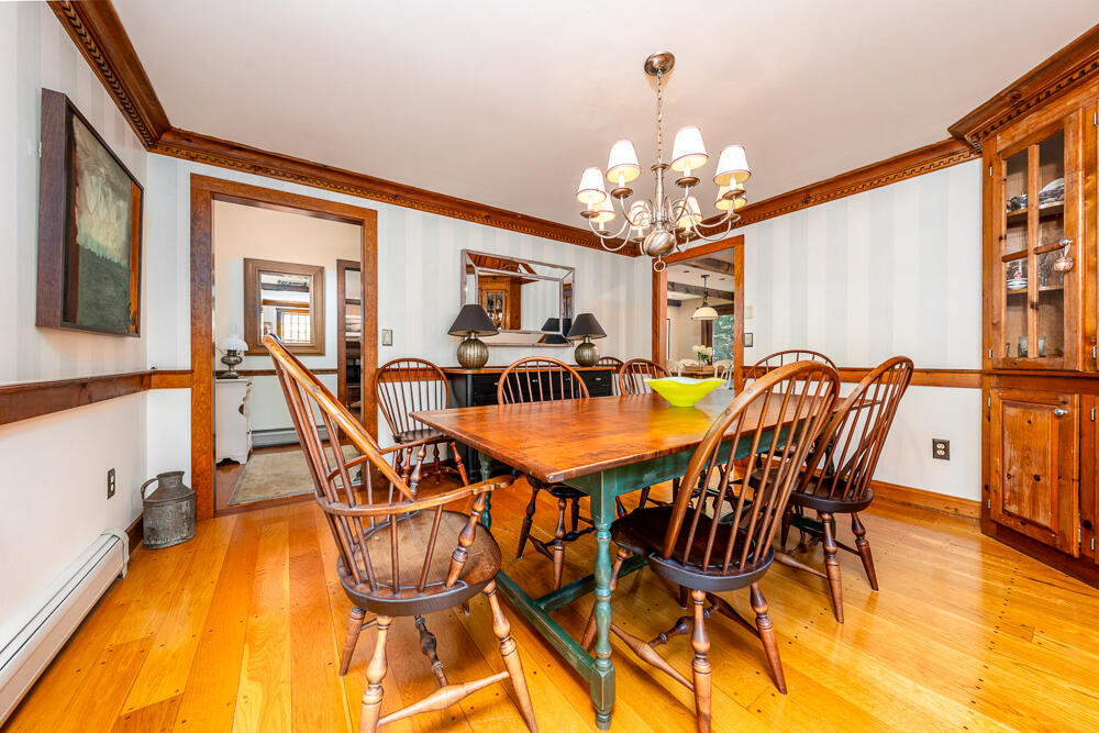 1016 W West Yarmouth Road, Yarmouth Port