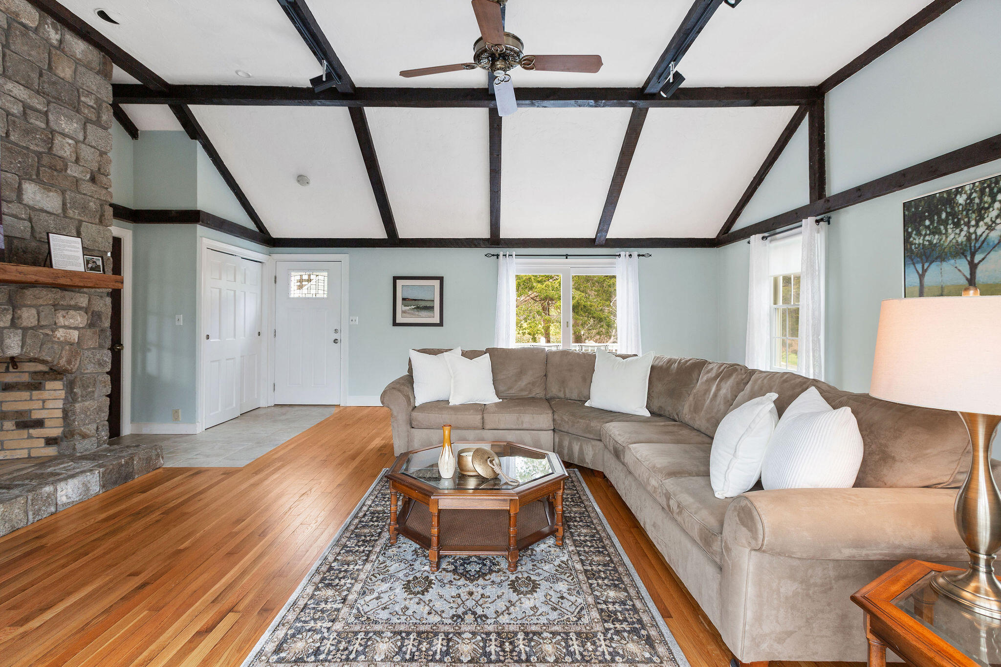 10 Briarfield Road