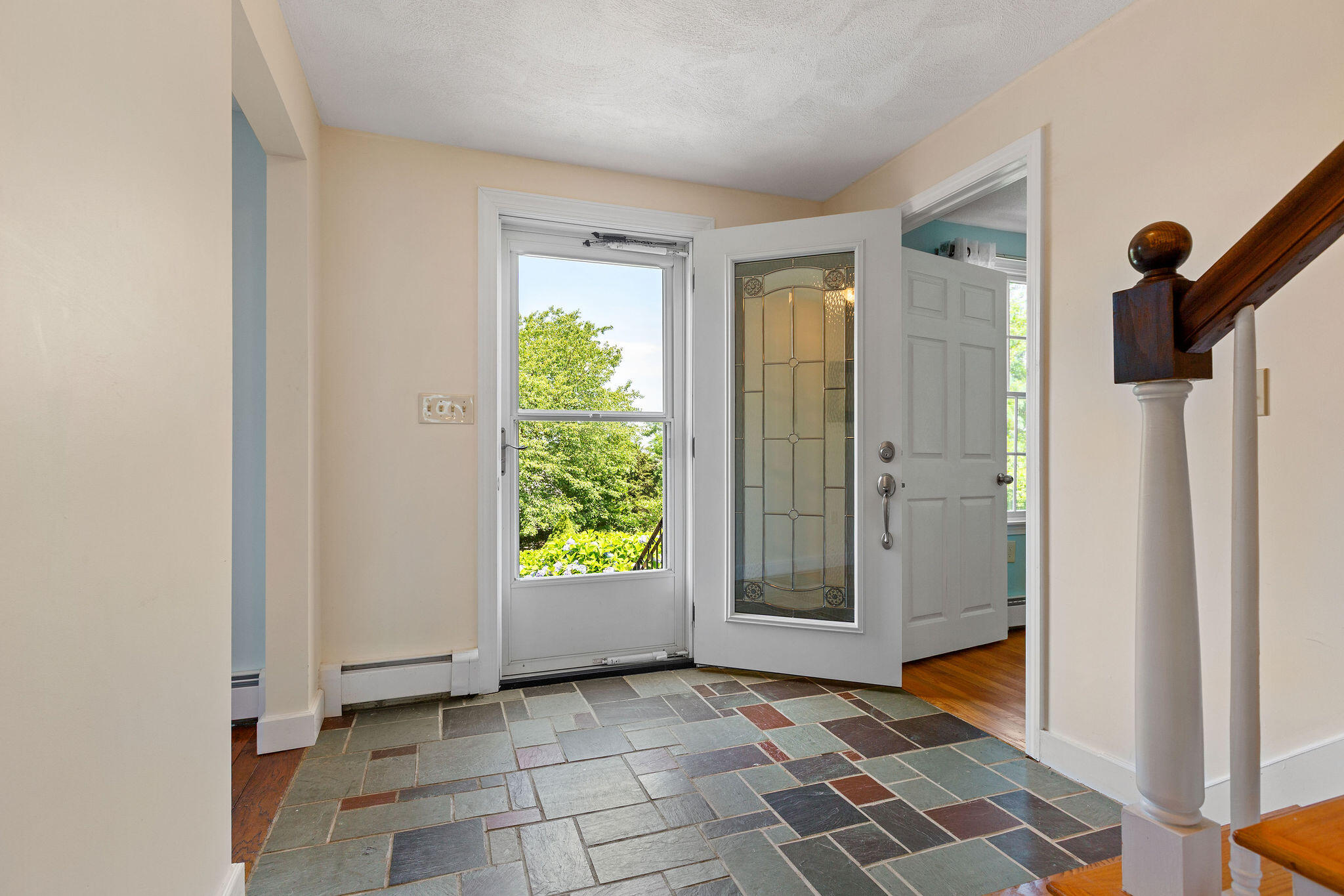 10 Briarfield Road