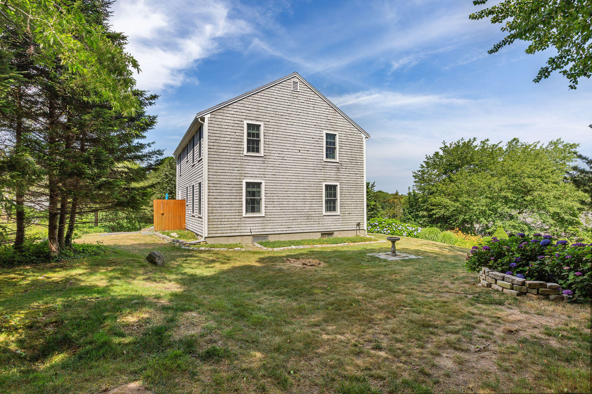 10 Briarfield Road