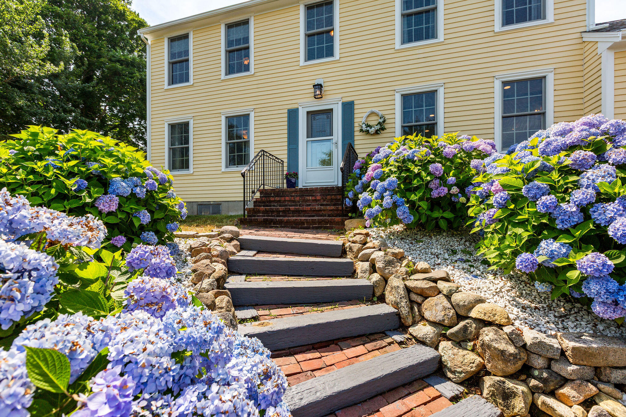 10 Briarfield Road