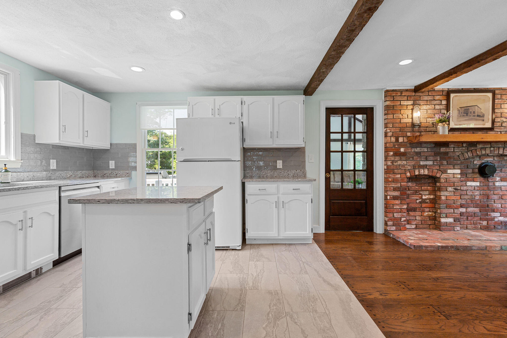 10 Briarfield Road