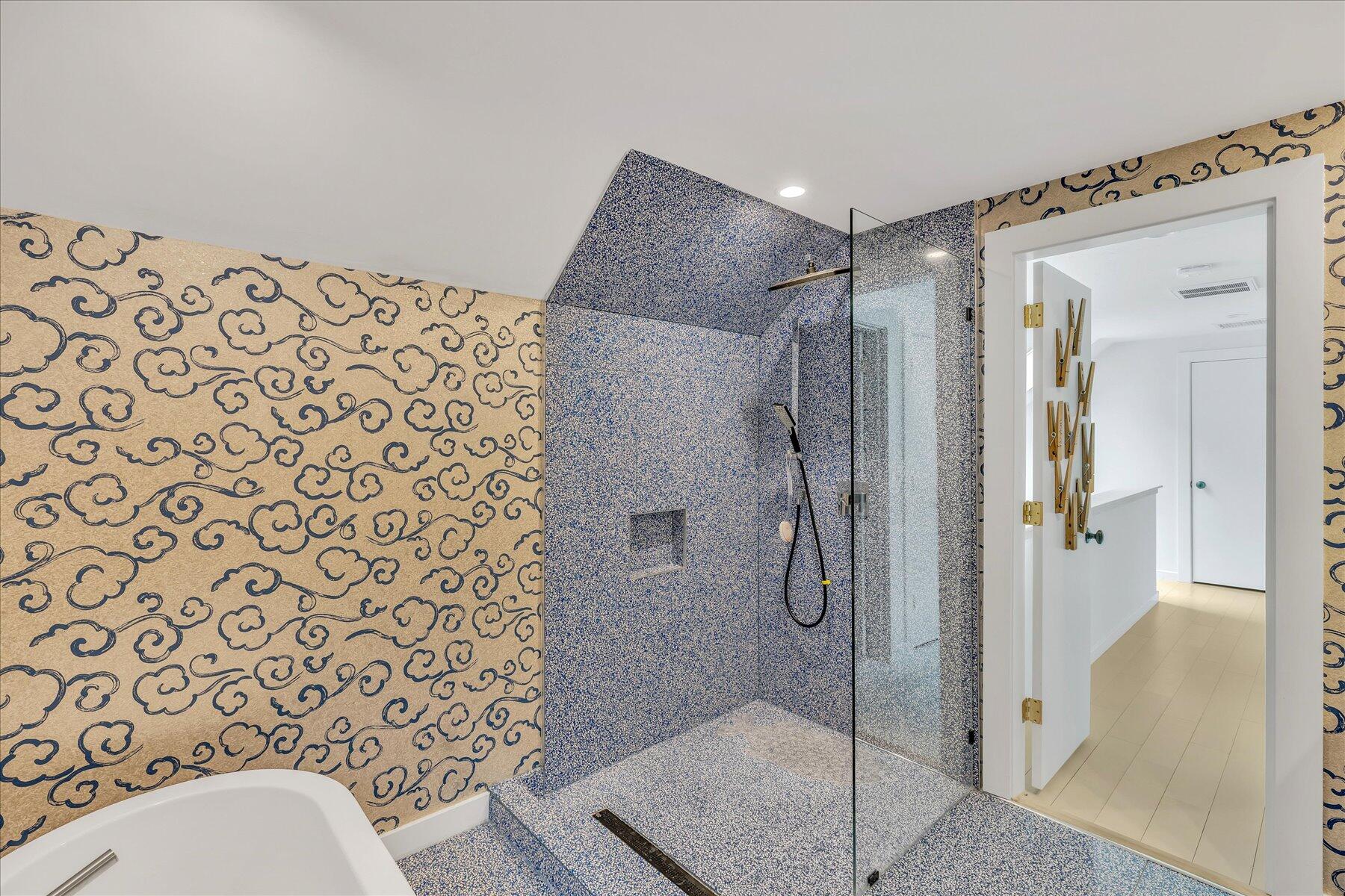 50 Topping Lift