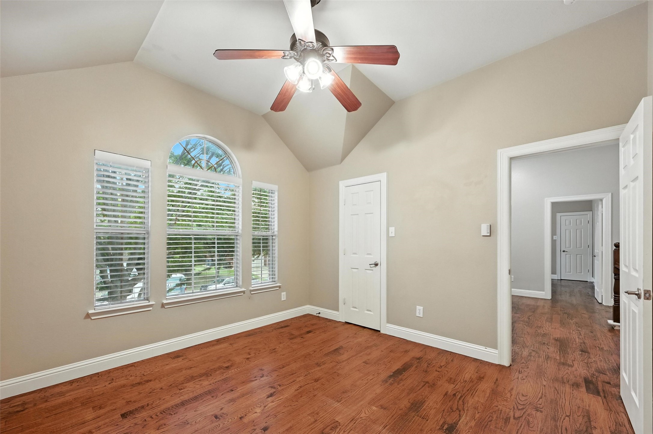 11762 Kingsville Drive