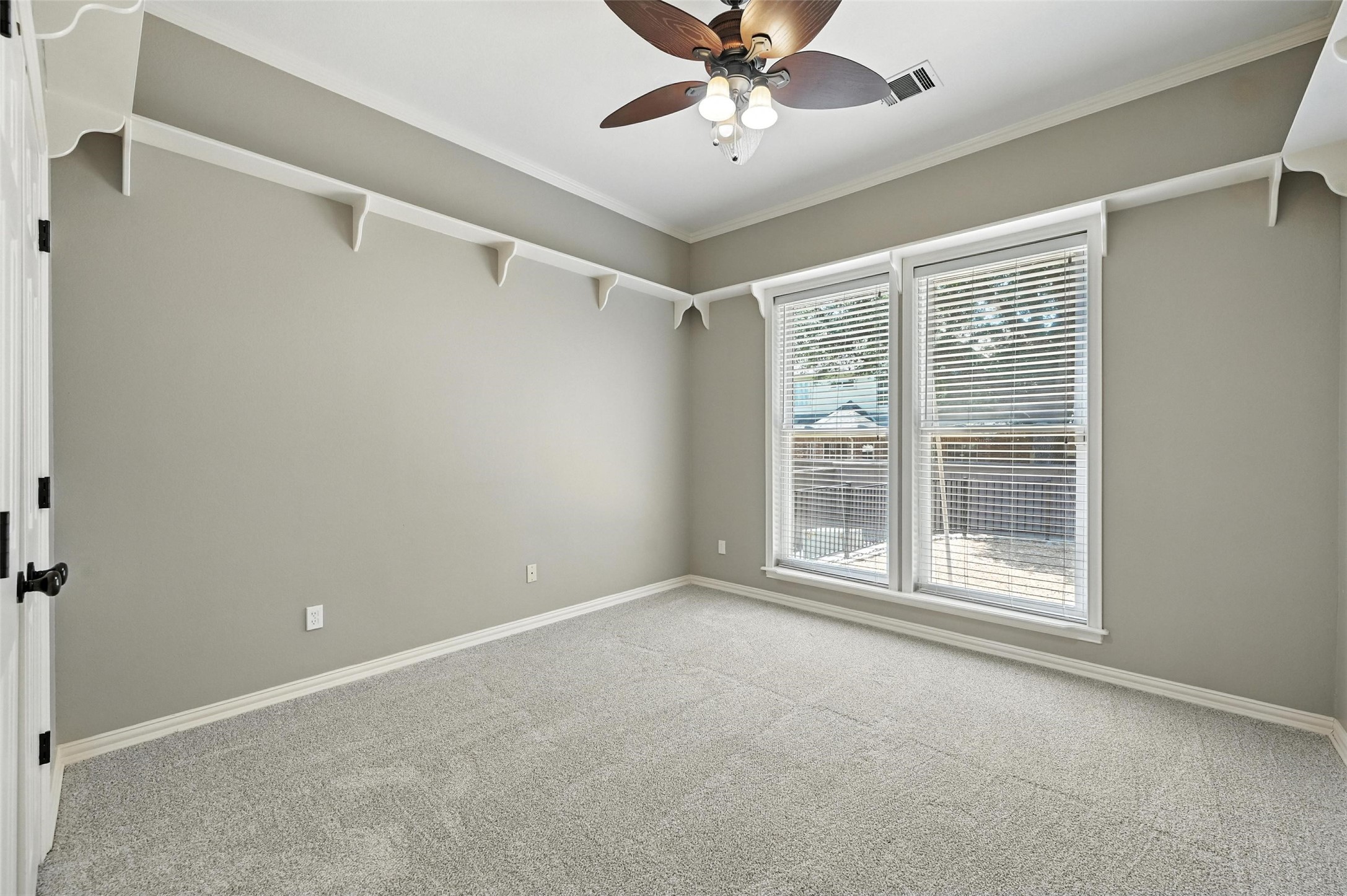 350 Silverwood Circle