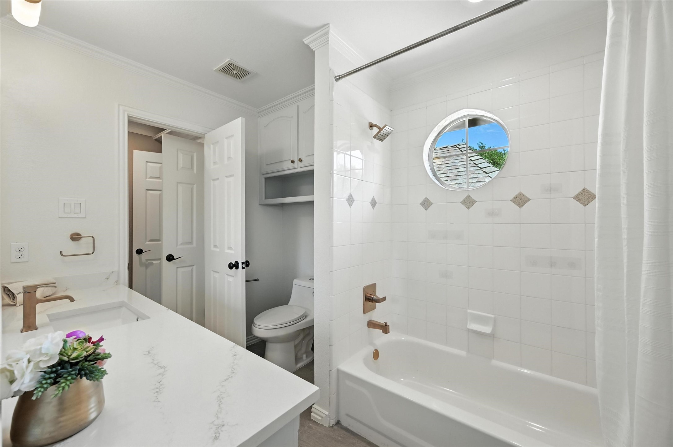 350 Silverwood Circle