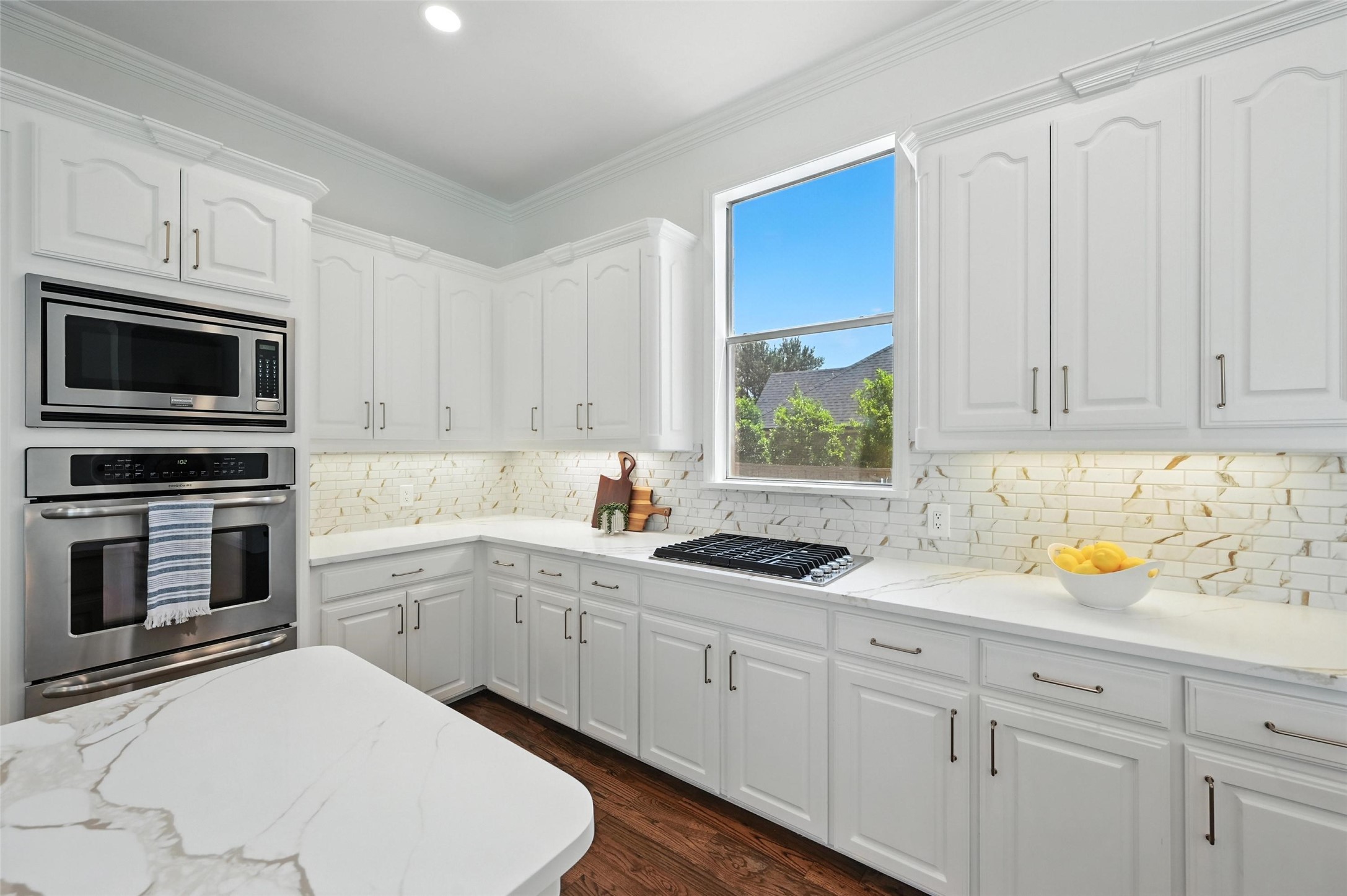 350 Silverwood Circle