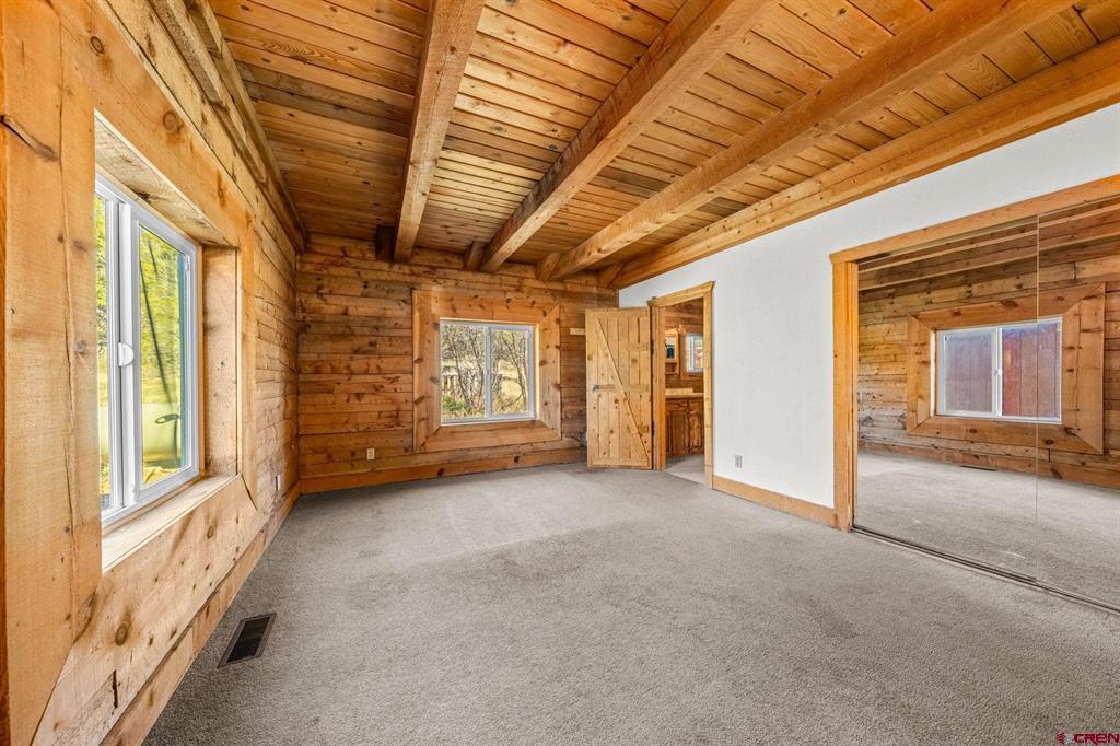 529 Rustic Road