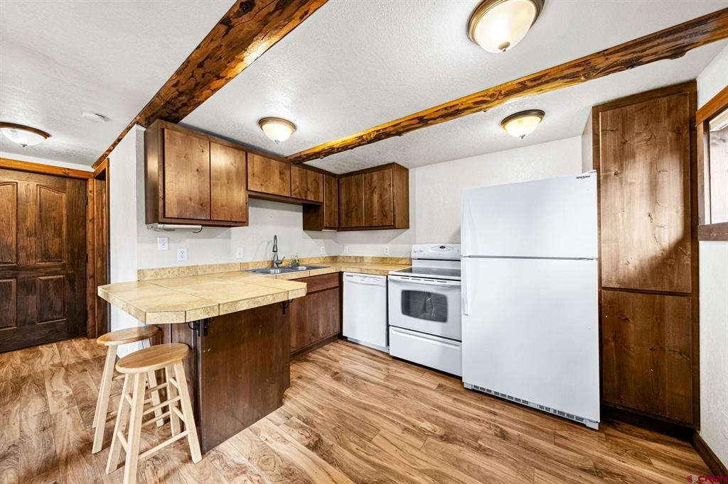658 Sawmill Road