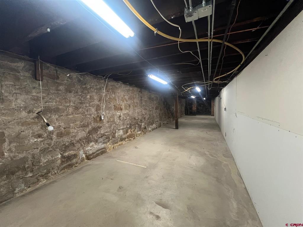 969 Main
