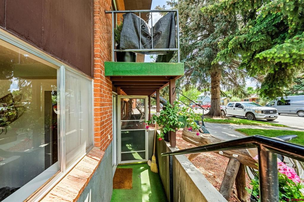 2718 New Mexico Avenue