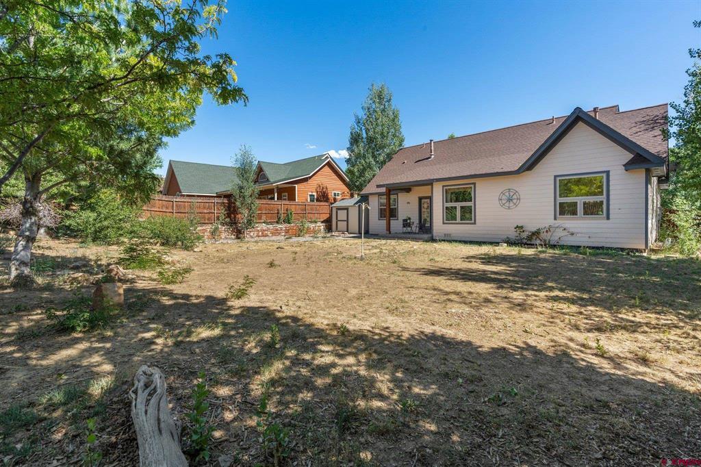 521 Dove Ranch Road