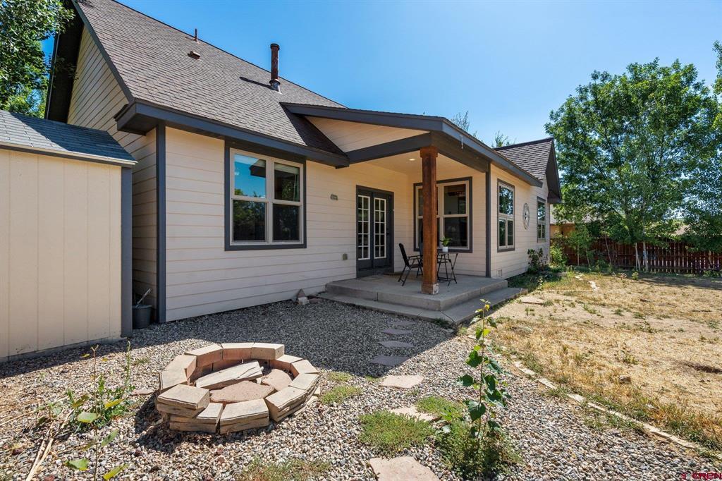 521 Dove Ranch Road